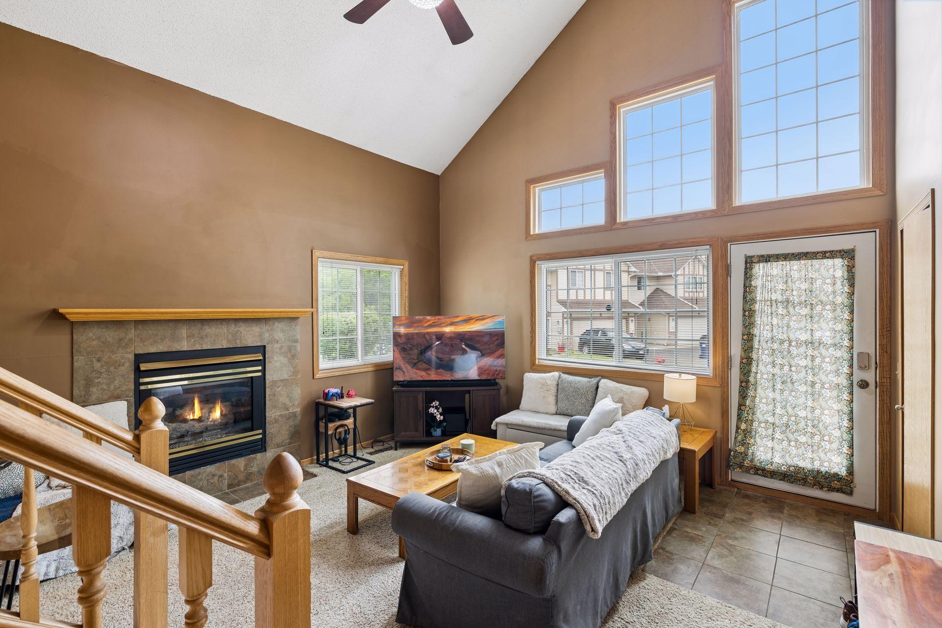 View of Residential at 4099 Meadowlark Curve, Eagan MN 55122, Eagan (8 of 33) - Mike Wilen | Minnesota Team Real Estate