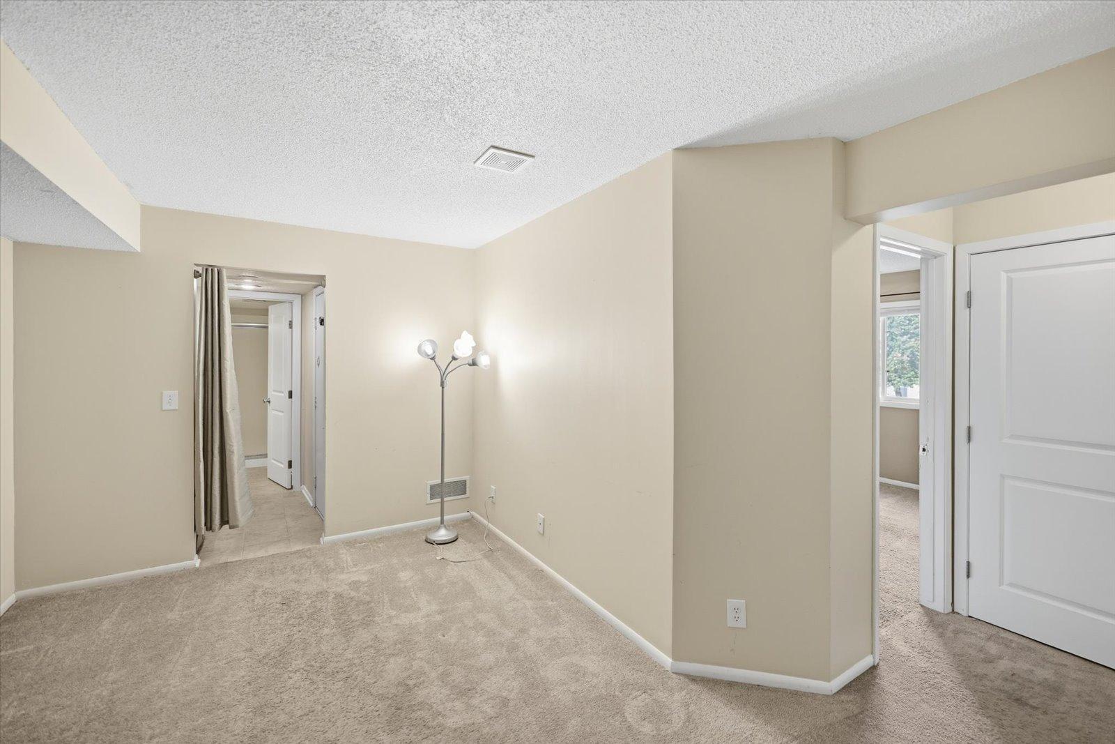 View of Residential at 6838 Sandlewood Road, Woodbury MN 55125, Woodbury (30 of 36) - Mike Wilen | Minnesota Team Real Estate