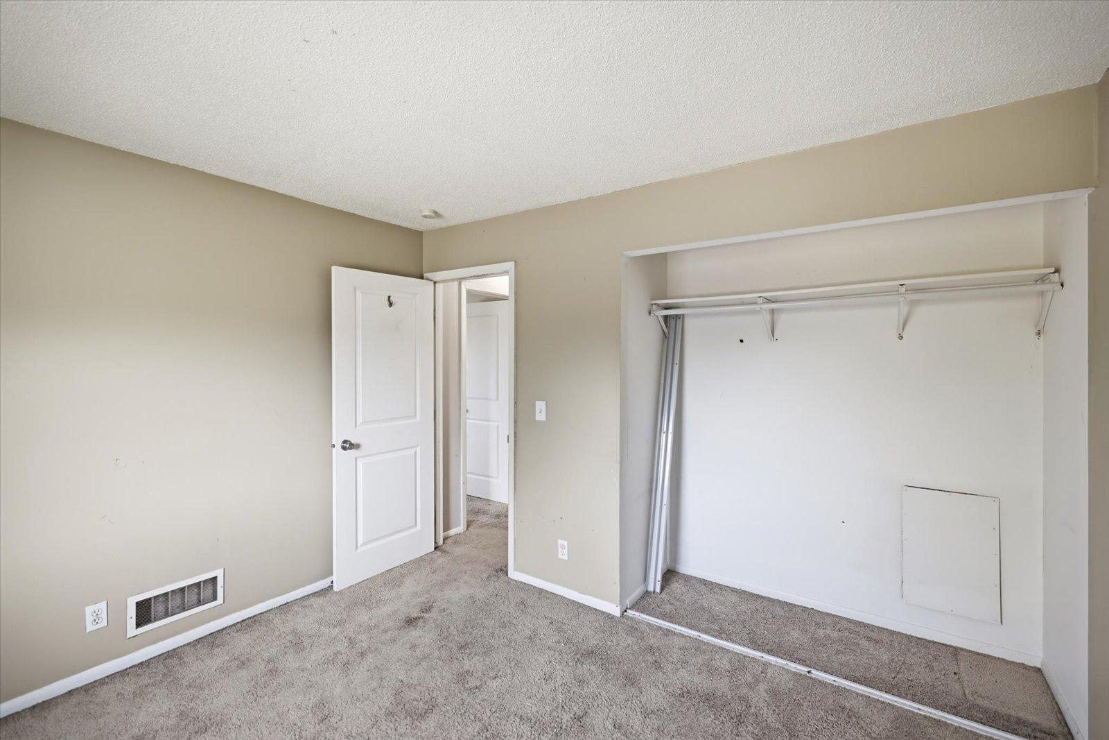 View of Residential at 6838 Sandlewood Road, Woodbury MN 55125, Woodbury (33 of 36) - Mike Wilen | Minnesota Team Real Estate