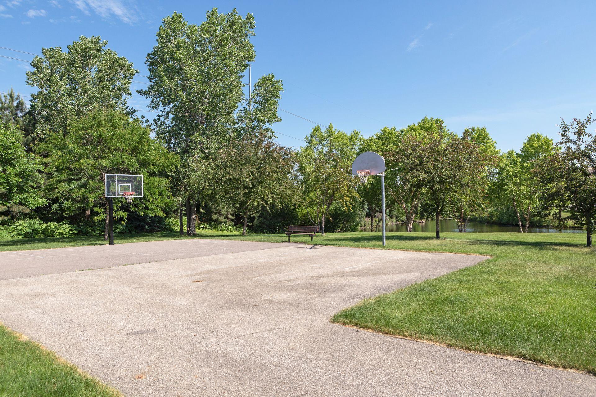 View of Residential at 2040 Ridge Drive #32, Saint Louis Park MN 55416, Saint Louis Park (26 of 27) - Mike Wilen | Minnesota Team Real Estate