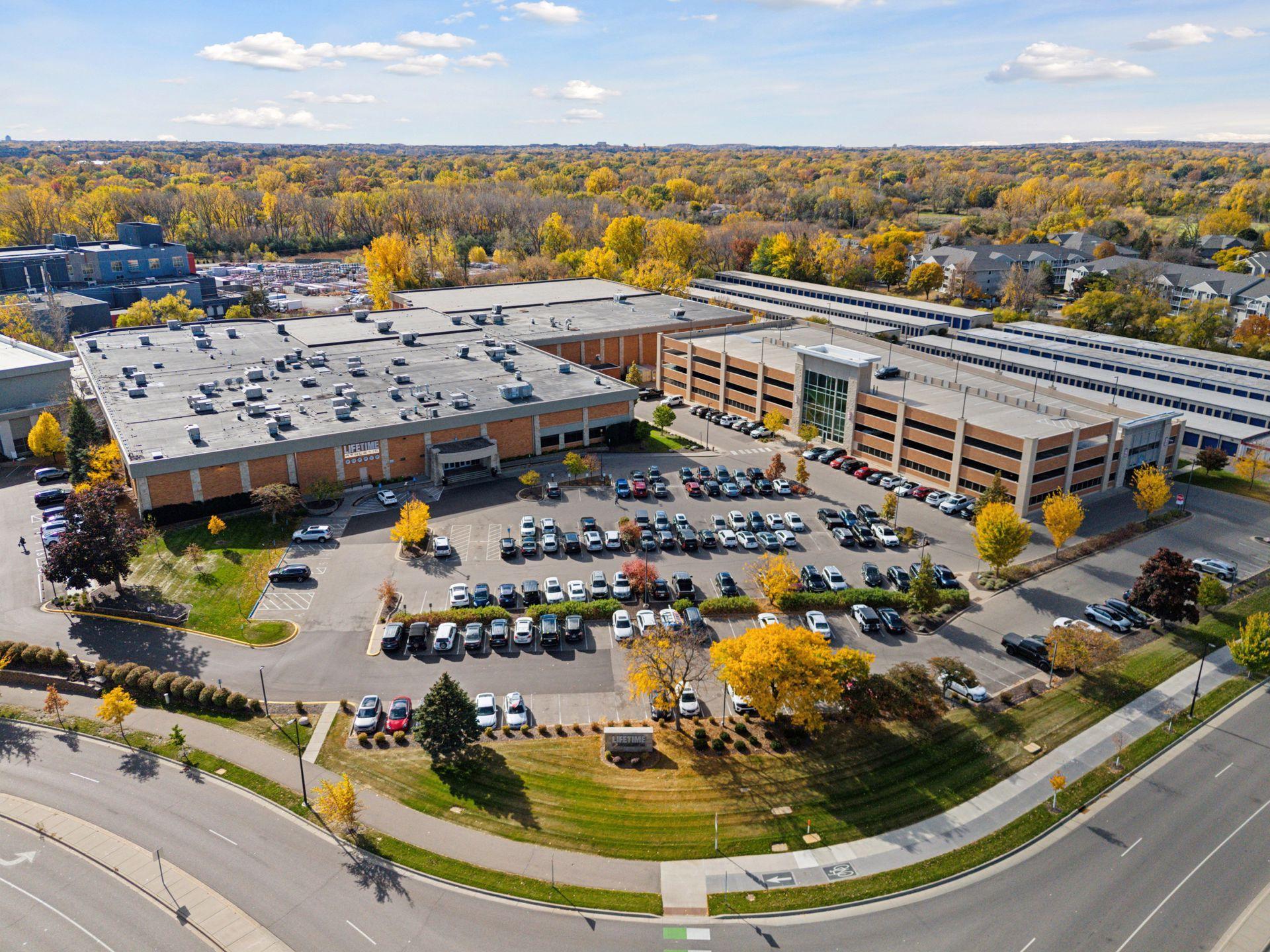 View of Residential at 2040 Ridge Drive #32, Saint Louis Park MN 55416, Saint Louis Park (23 of 27) - Mike Wilen | Minnesota Team Real Estate
