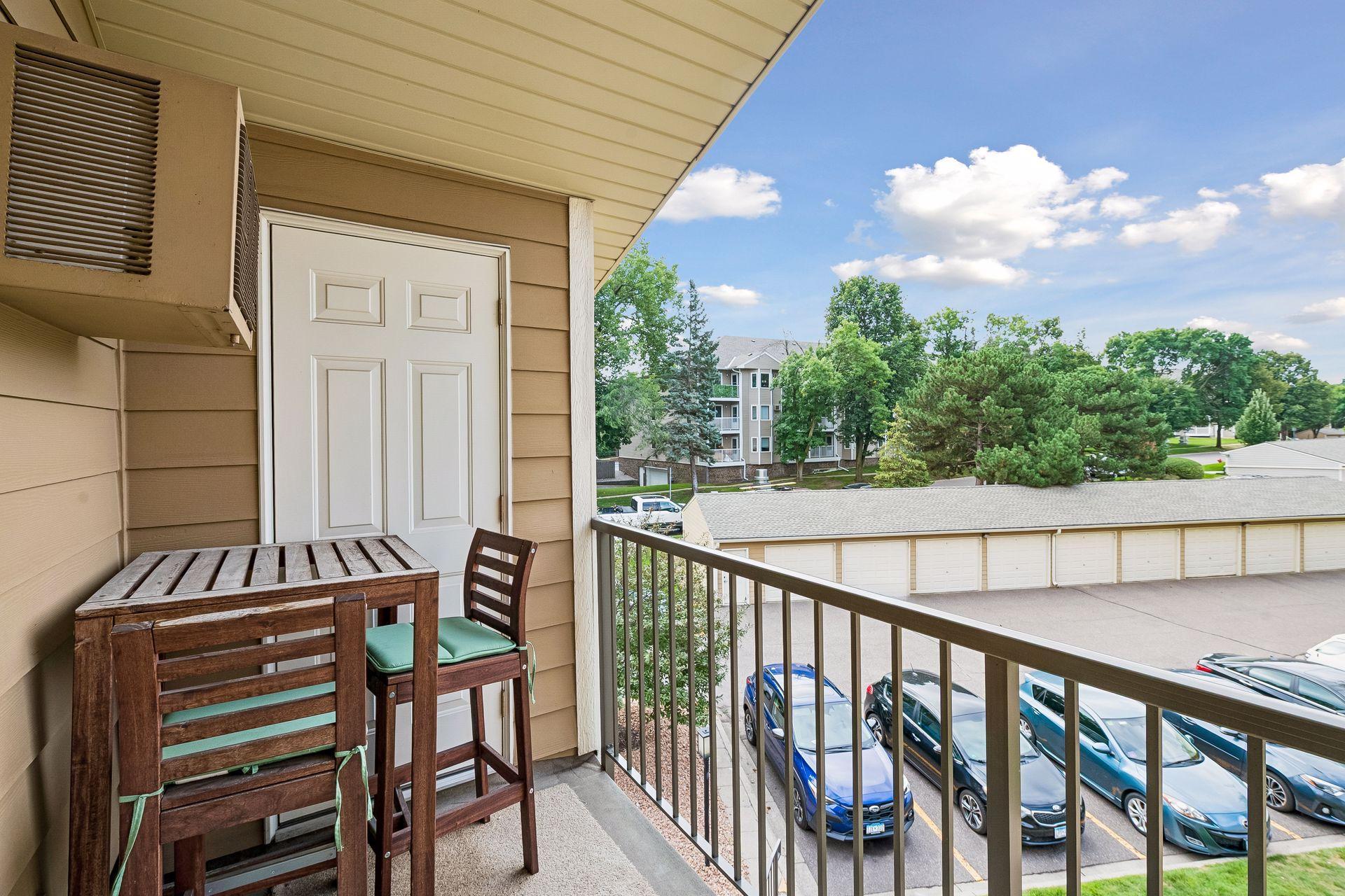 View of Residential at 2040 Ridge Drive #32, Saint Louis Park MN 55416, Saint Louis Park (7 of 27) - Mike Wilen | Minnesota Team Real Estate