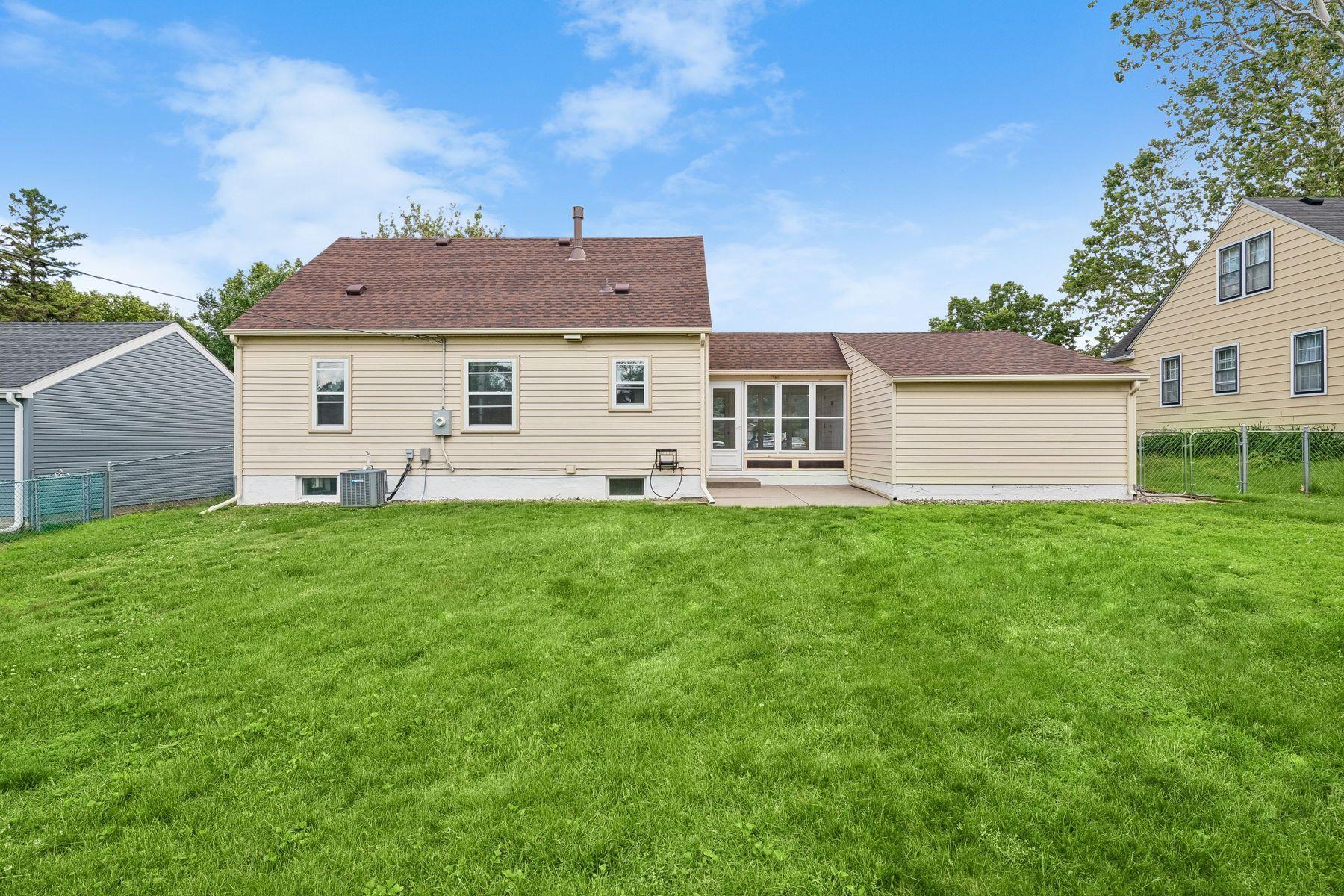 View of Residential at 6632 10th Avenue, Richfield MN 55423, Richfield (25 of 26) - Mike Wilen | Minnesota Team Real Estate