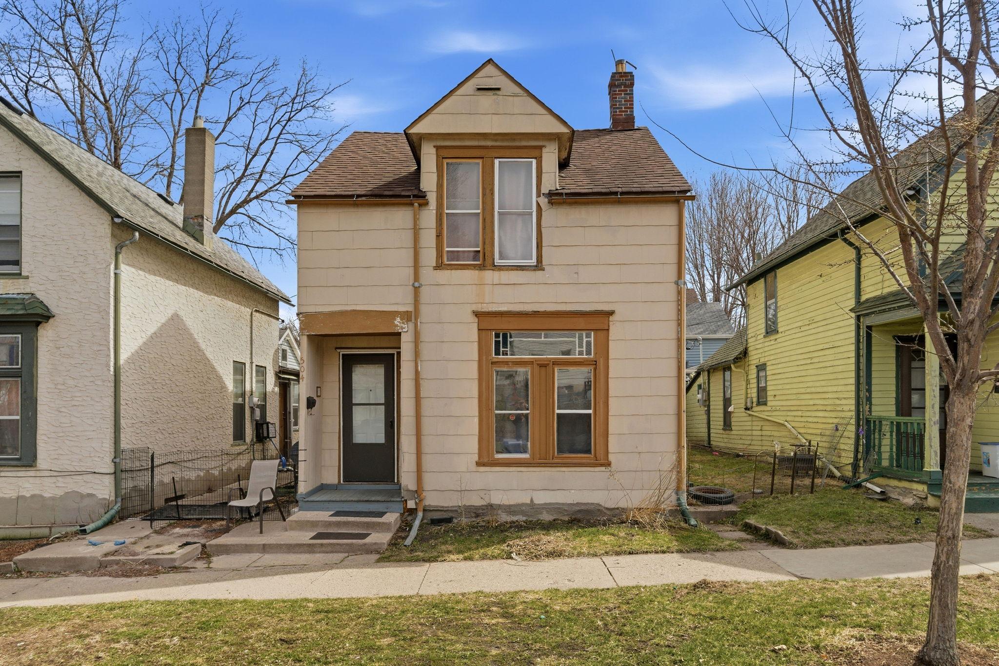 View of Residential at 504 Bellows Street, Saint Paul MN 55107, Saint Paul (2 of 2) - Mike Wilen | Minnesota Team Real Estate