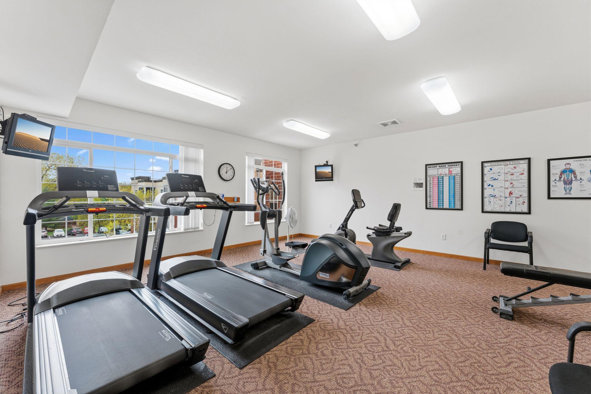 View of Residential at 8200 33rd Street #302, Saint Louis Park MN 55426, Saint Louis Park (37 of 41) - Mike Wilen | Minnesota Team Real Estate