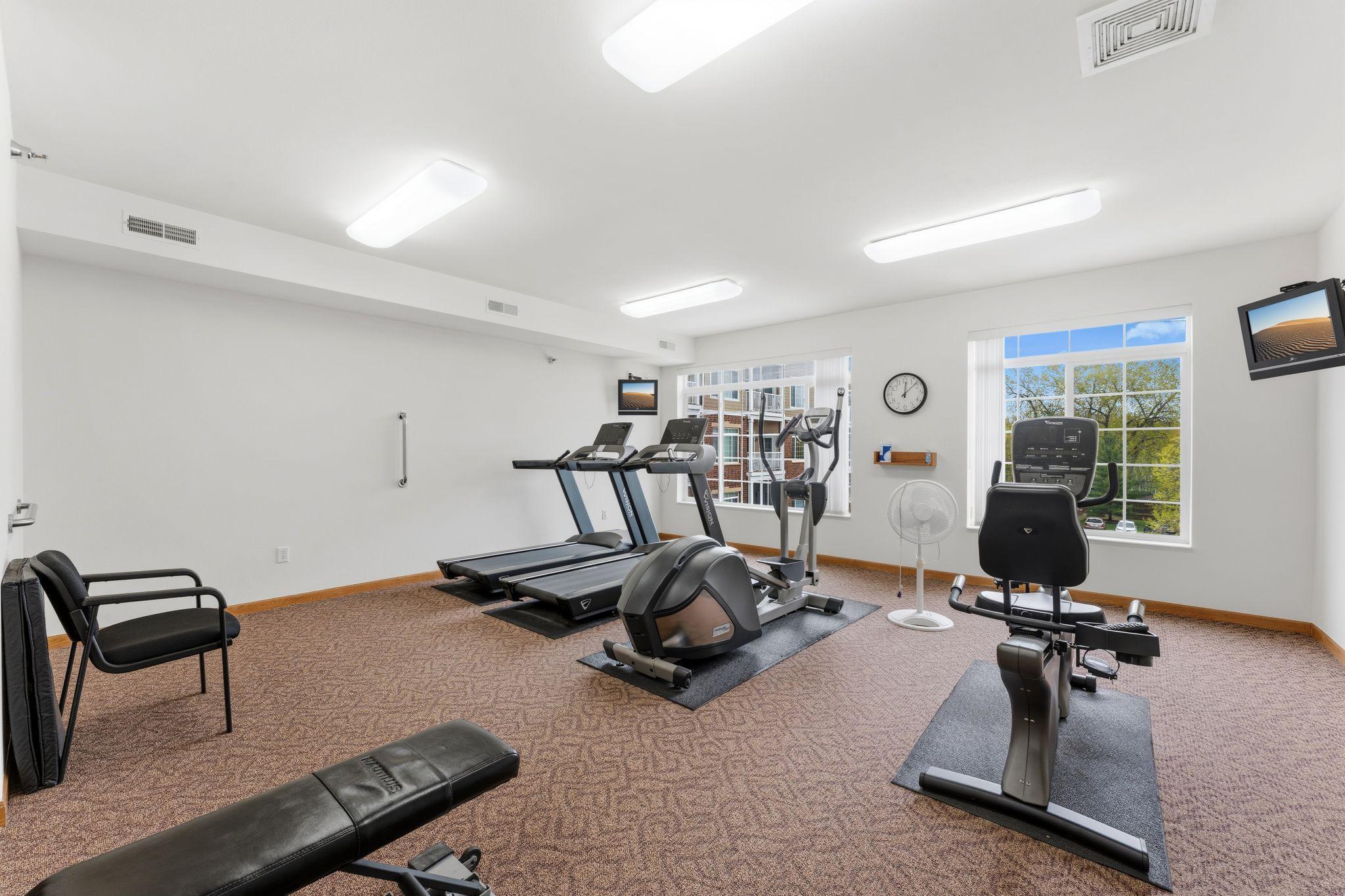 View of Residential at 8200 33rd Street #302, Saint Louis Park MN 55426, Saint Louis Park (36 of 41) - Mike Wilen | Minnesota Team Real Estate