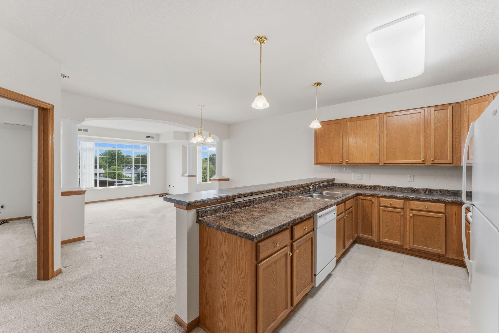 View of Residential at 8200 33rd Street #302, Saint Louis Park MN 55426, Saint Louis Park (15 of 41) - Mike Wilen | Minnesota Team Real Estate