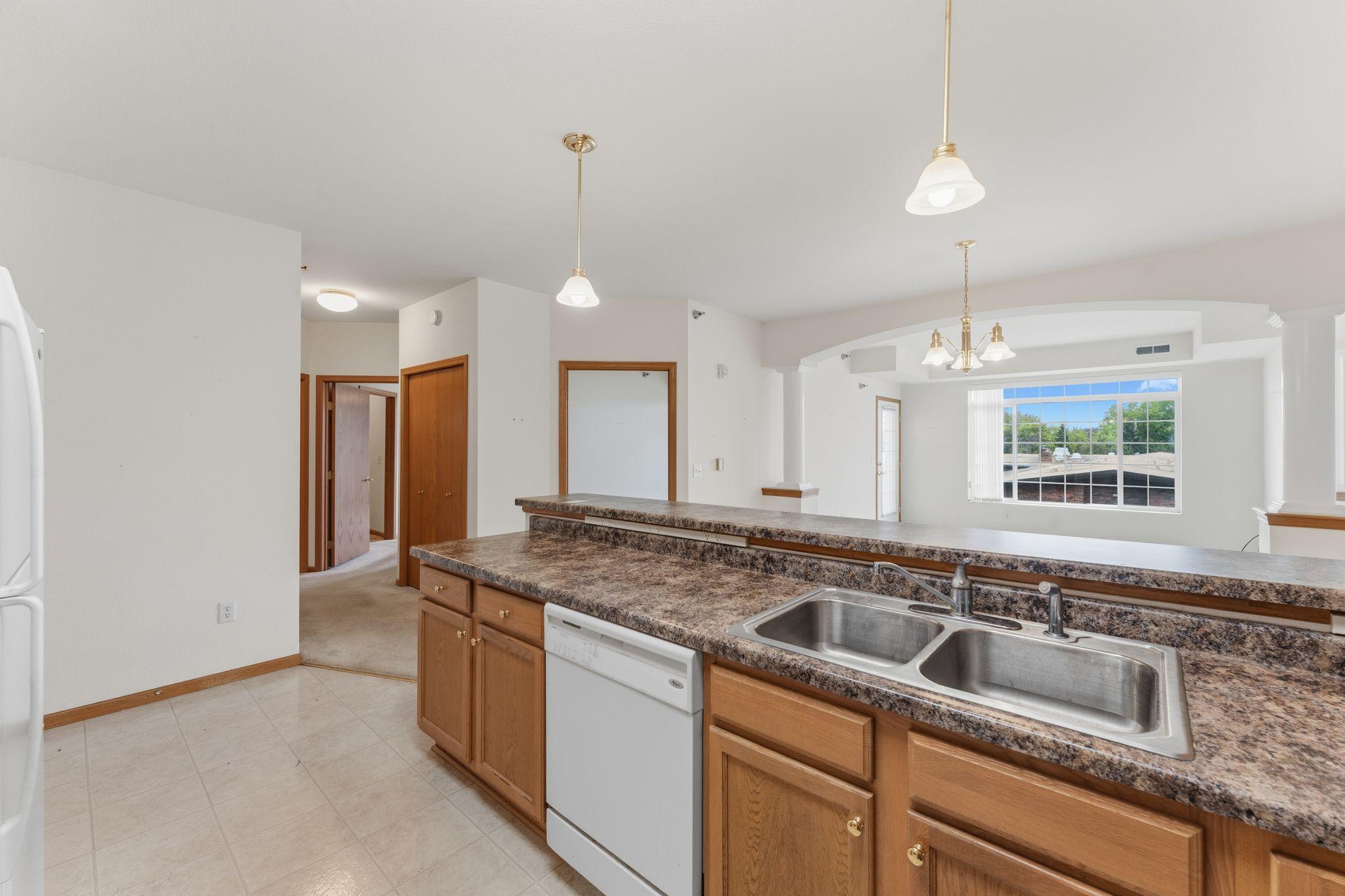 View of Residential at 8200 33rd Street #302, Saint Louis Park MN 55426, Saint Louis Park (10 of 41) - Mike Wilen | Minnesota Team Real Estate