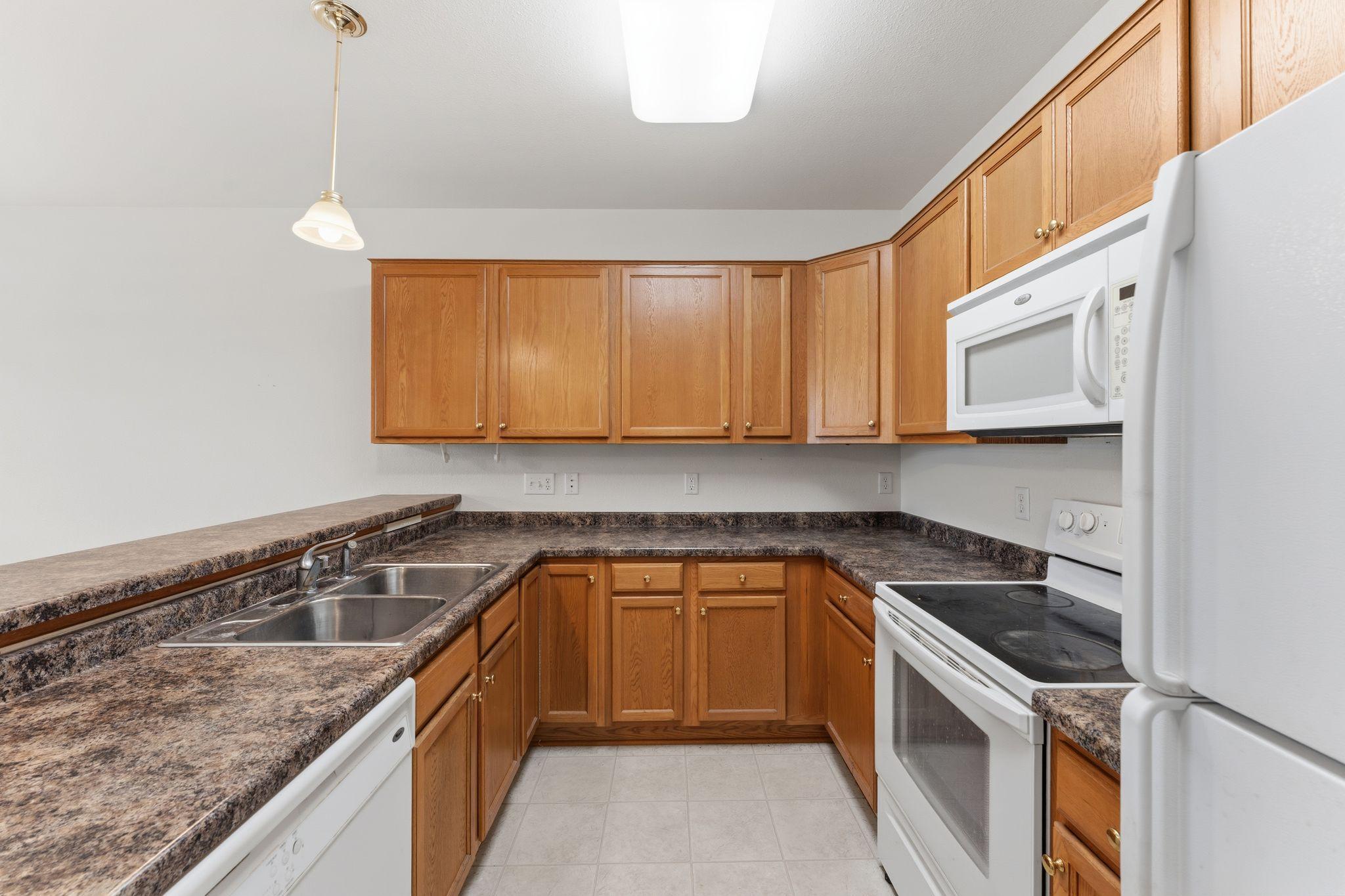 View of Residential at 8200 33rd Street #302, Saint Louis Park MN 55426, Saint Louis Park (9 of 41) - Mike Wilen | Minnesota Team Real Estate