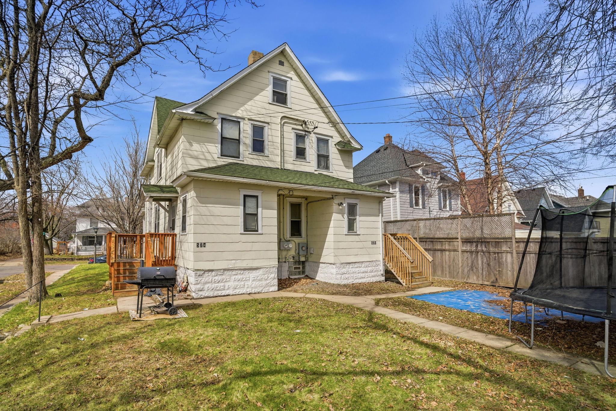 View of Residential Income at 572 Ottawa Avenue, Saint Paul MN 55107, Saint Paul (12 of 13) - Mike Wilen | Minnesota Team Real Estate