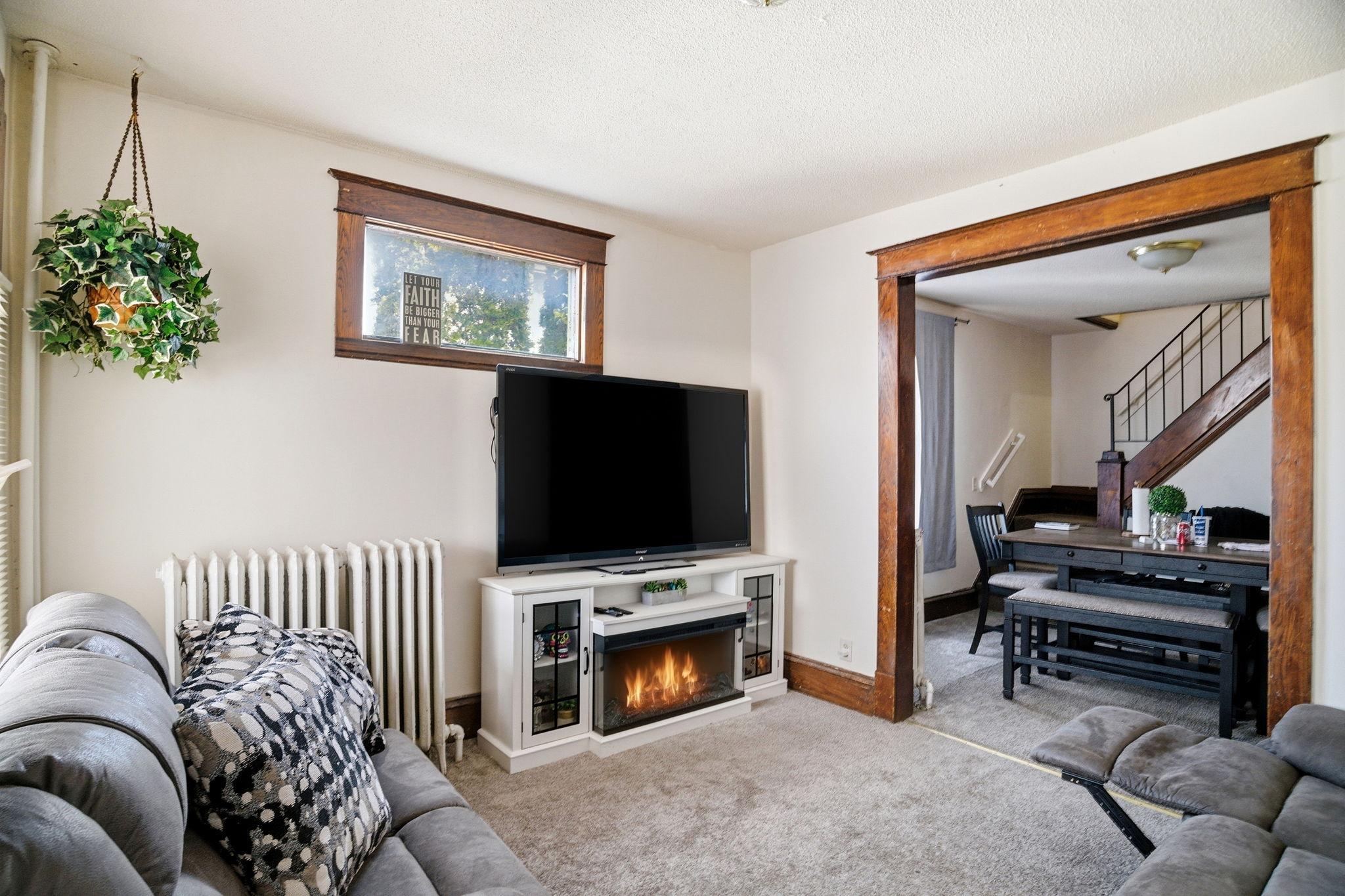 View of Residential Income at 572 Ottawa Avenue, Saint Paul MN 55107, Saint Paul (3 of 13) - Mike Wilen | Minnesota Team Real Estate