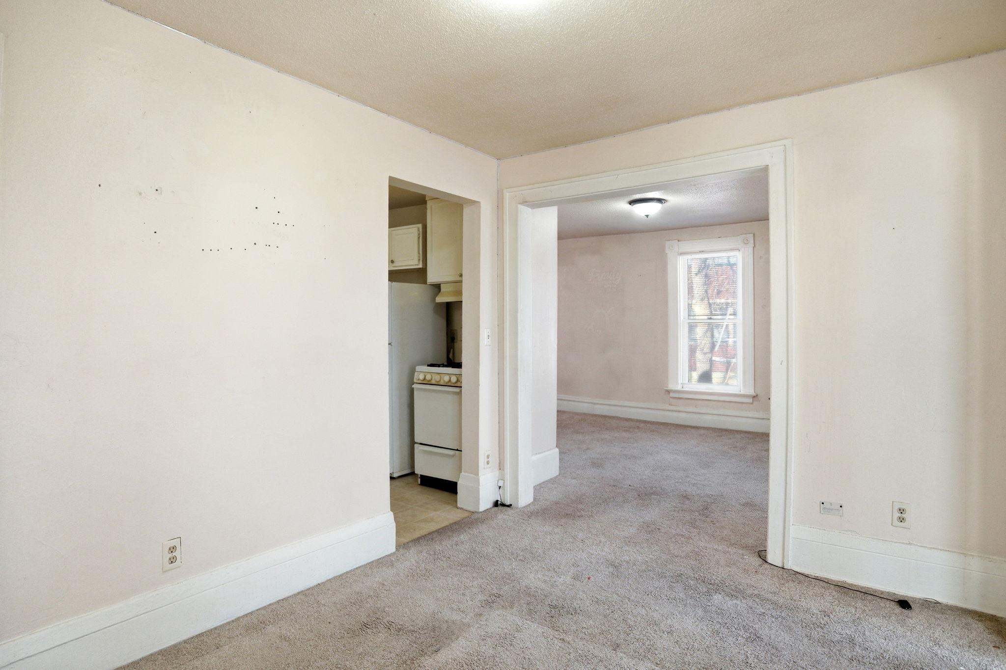 View of Commercial Sale at 658 Hague Avenue, Saint Paul MN 55104, Saint Paul (9 of 14) - Mike Wilen | Minnesota Team Real Estate