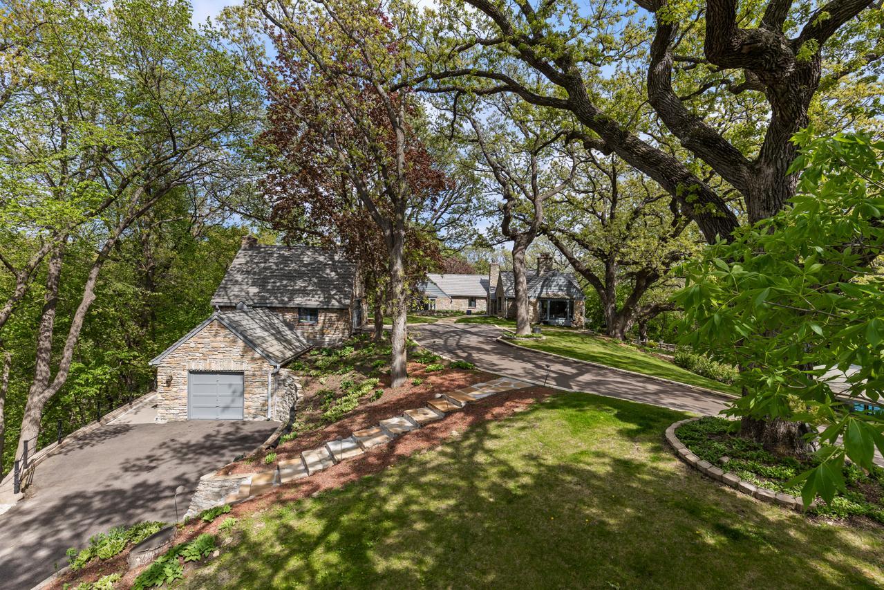 View of Residential at 10300 Riverview Road, Eden Prairie MN 55347, Eden Prairie (35 of 78) - Mike Wilen | Minnesota Team Real Estate