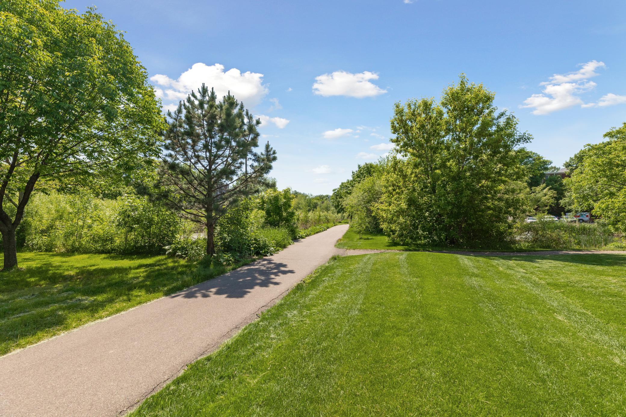 View of Residential at 35 Nathan Lane #303, Plymouth MN 55441, Plymouth (59 of 63) - Mike Wilen | Minnesota Team Real Estate