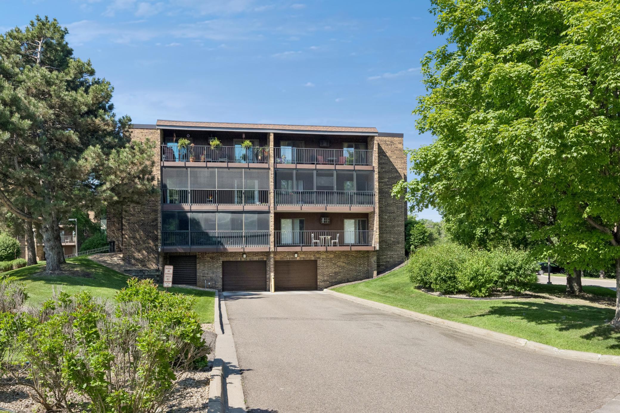 View of Residential at 35 Nathan Lane #303, Plymouth MN 55441, Plymouth (56 of 63) - Mike Wilen | Minnesota Team Real Estate