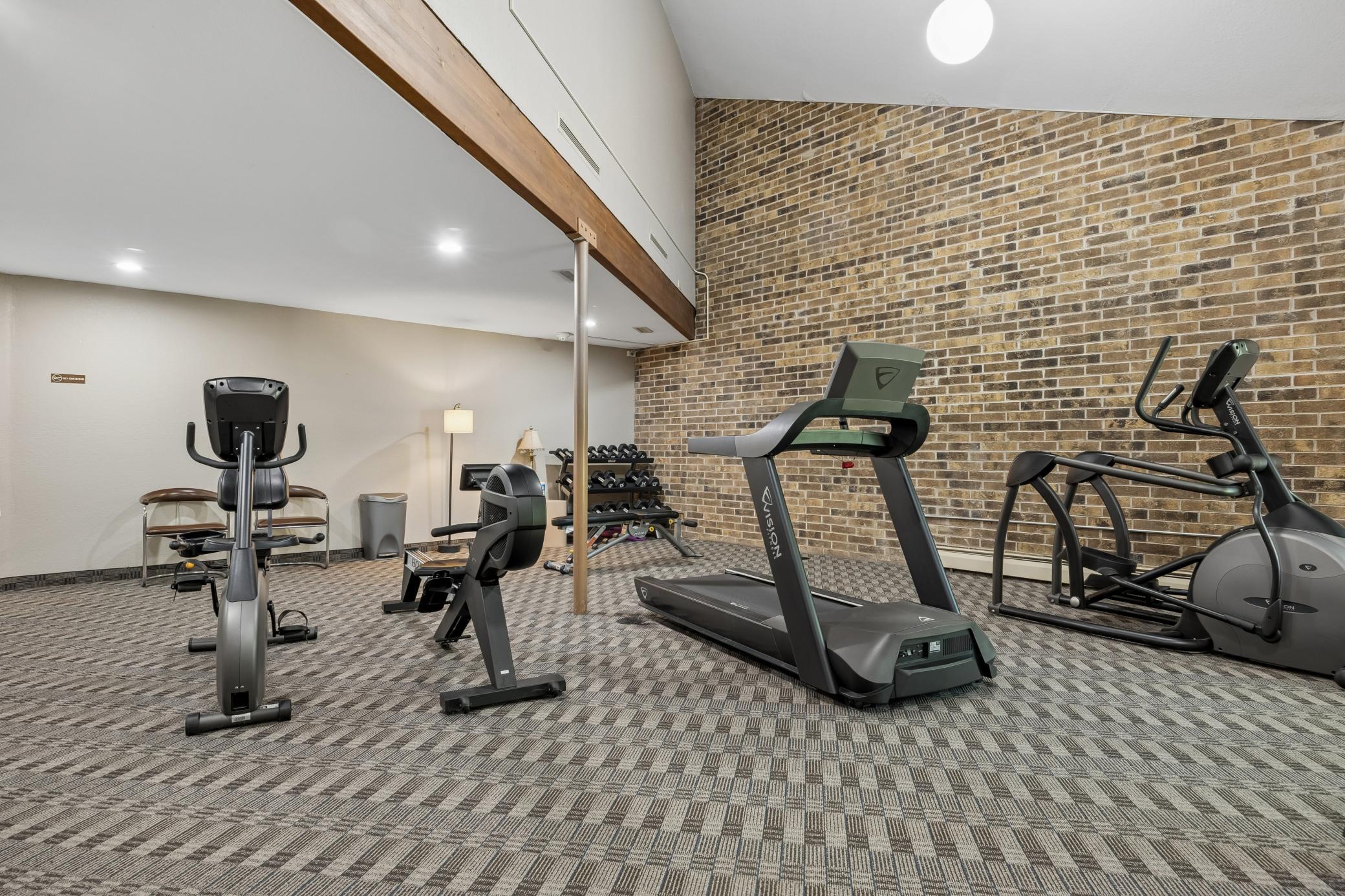 View of Residential at 35 Nathan Lane #303, Plymouth MN 55441, Plymouth (40 of 63) - Mike Wilen | Minnesota Team Real Estate
