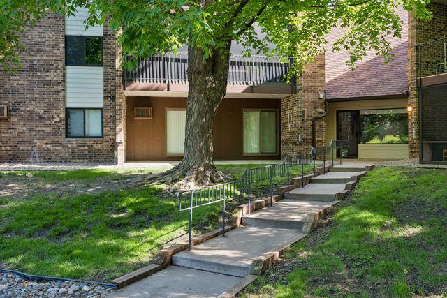 View of Residential at 35 Nathan Lane #303, Plymouth MN 55441, Plymouth (46 of 63) - Mike Wilen | Minnesota Team Real Estate