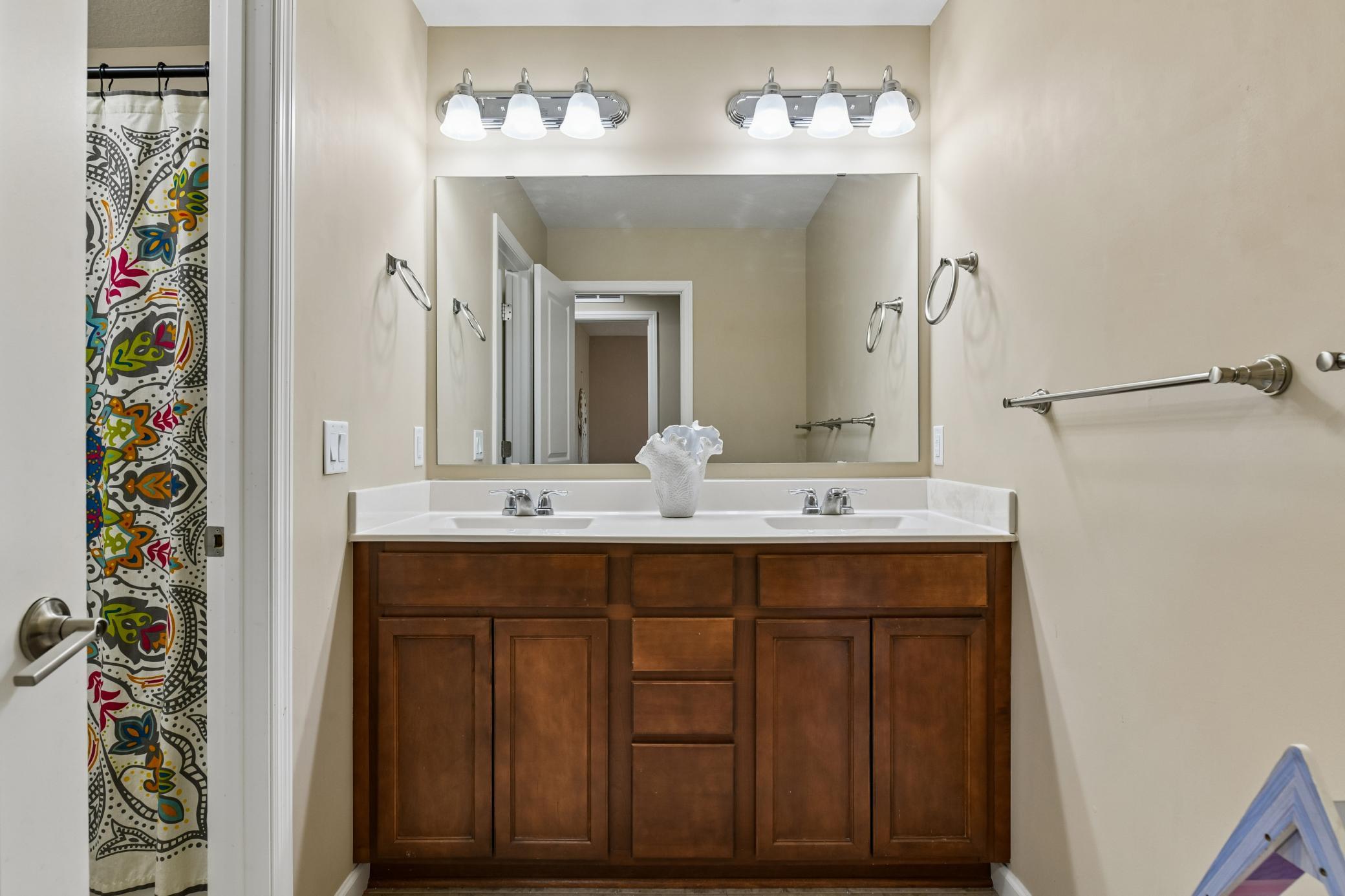 View of Residential at 708 Rockburn Road, Chanhassen MN 55317, Chanhassen (31 of 33) - Mike Wilen | Minnesota Team Real Estate