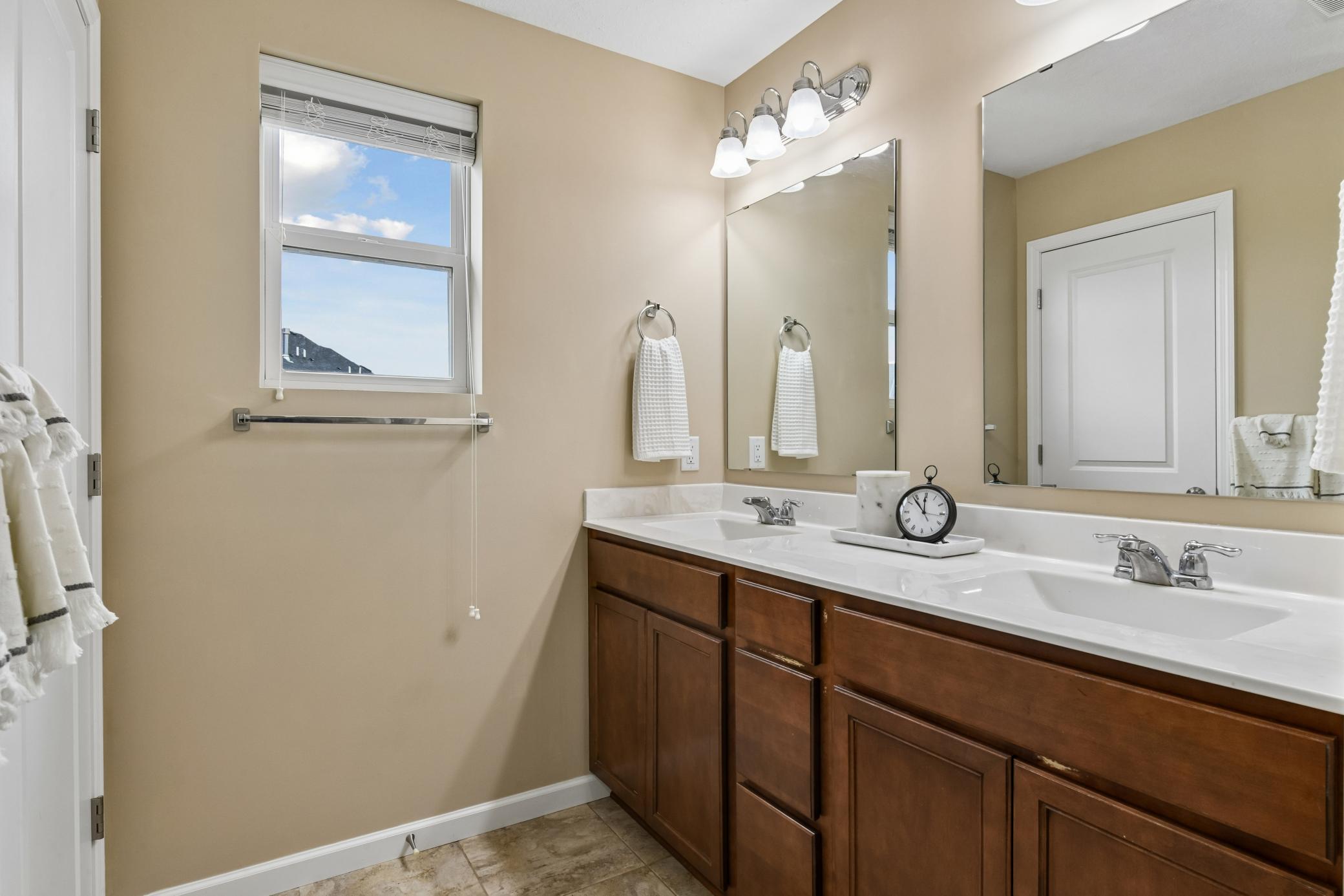 View of Residential at 708 Rockburn Road, Chanhassen MN 55317, Chanhassen (24 of 33) - Mike Wilen | Minnesota Team Real Estate