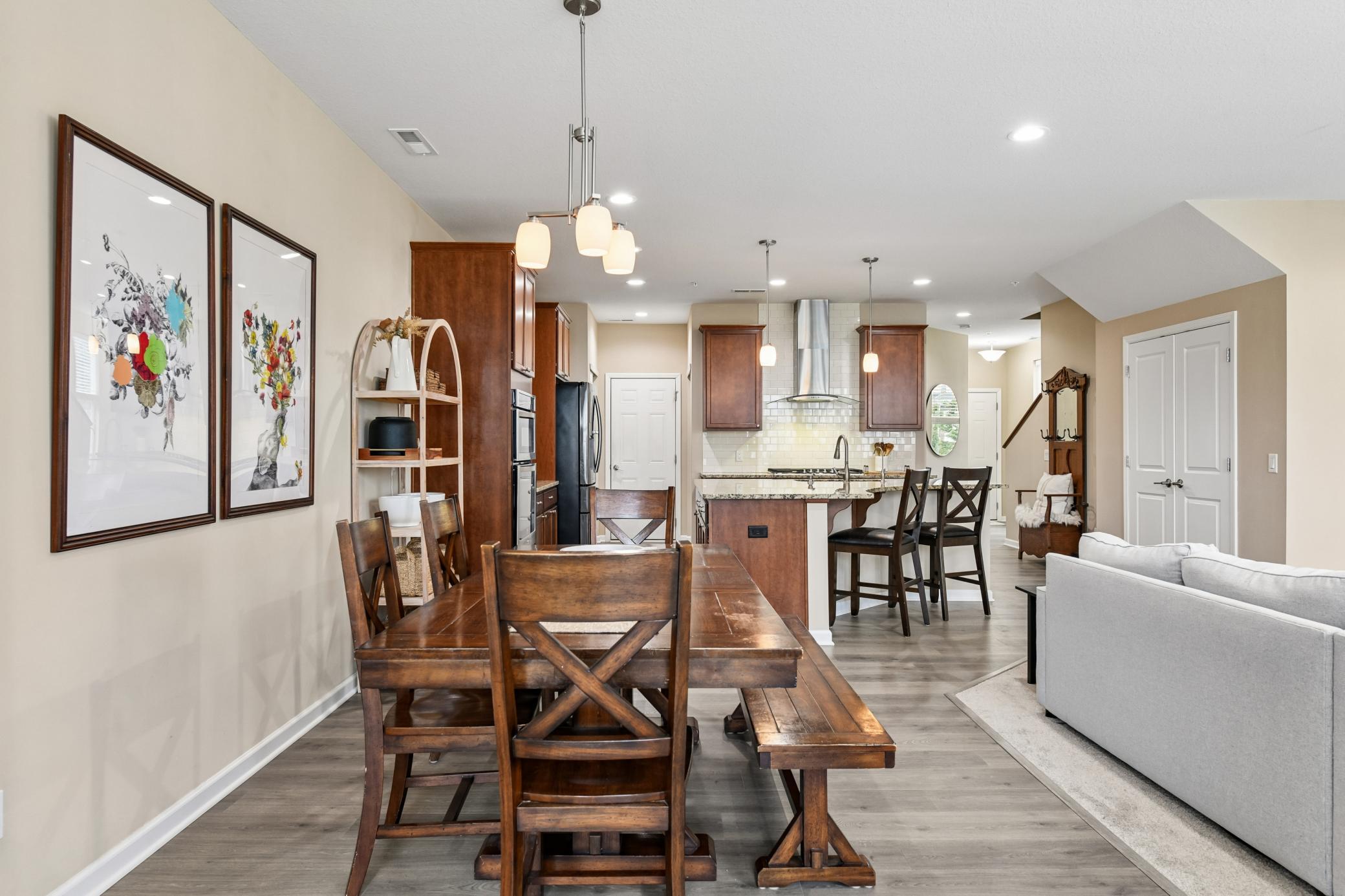 View of Residential at 708 Rockburn Road, Chanhassen MN 55317, Chanhassen (16 of 33) - Mike Wilen | Minnesota Team Real Estate