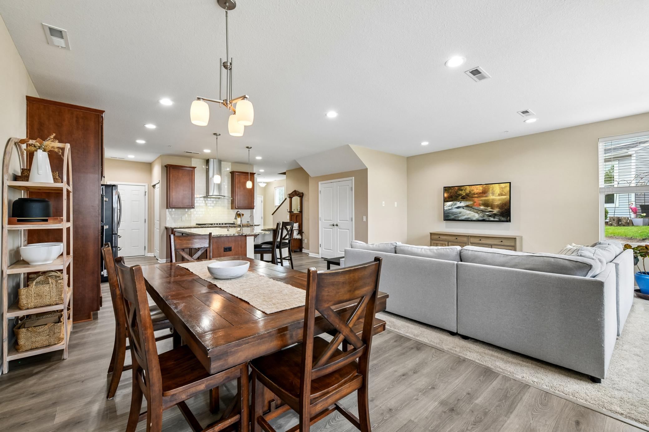 View of Residential at 708 Rockburn Road, Chanhassen MN 55317, Chanhassen (15 of 33) - Mike Wilen | Minnesota Team Real Estate