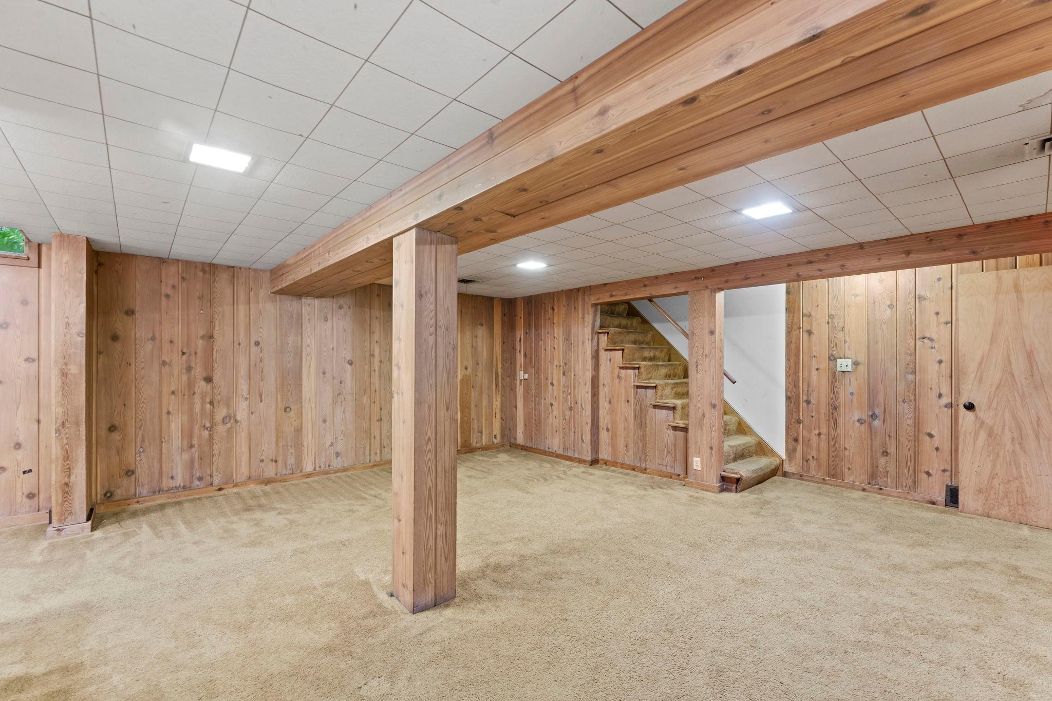 View of Residential at 1739 Hampshire Avenue, Saint Paul MN 55116, Saint Paul (23 of 51) - Mike Wilen | Minnesota Team Real Estate