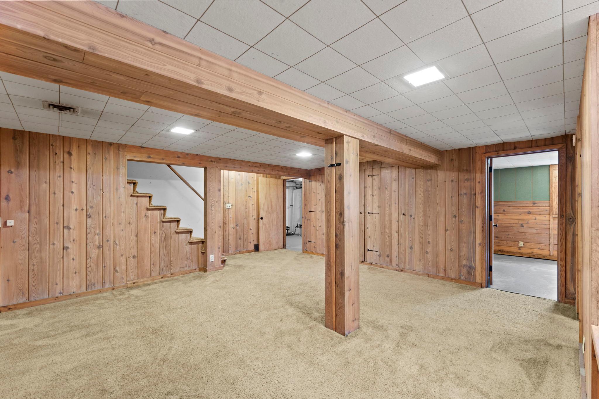 View of Residential at 1739 Hampshire Avenue, Saint Paul MN 55116, Saint Paul (22 of 51) - Mike Wilen | Minnesota Team Real Estate