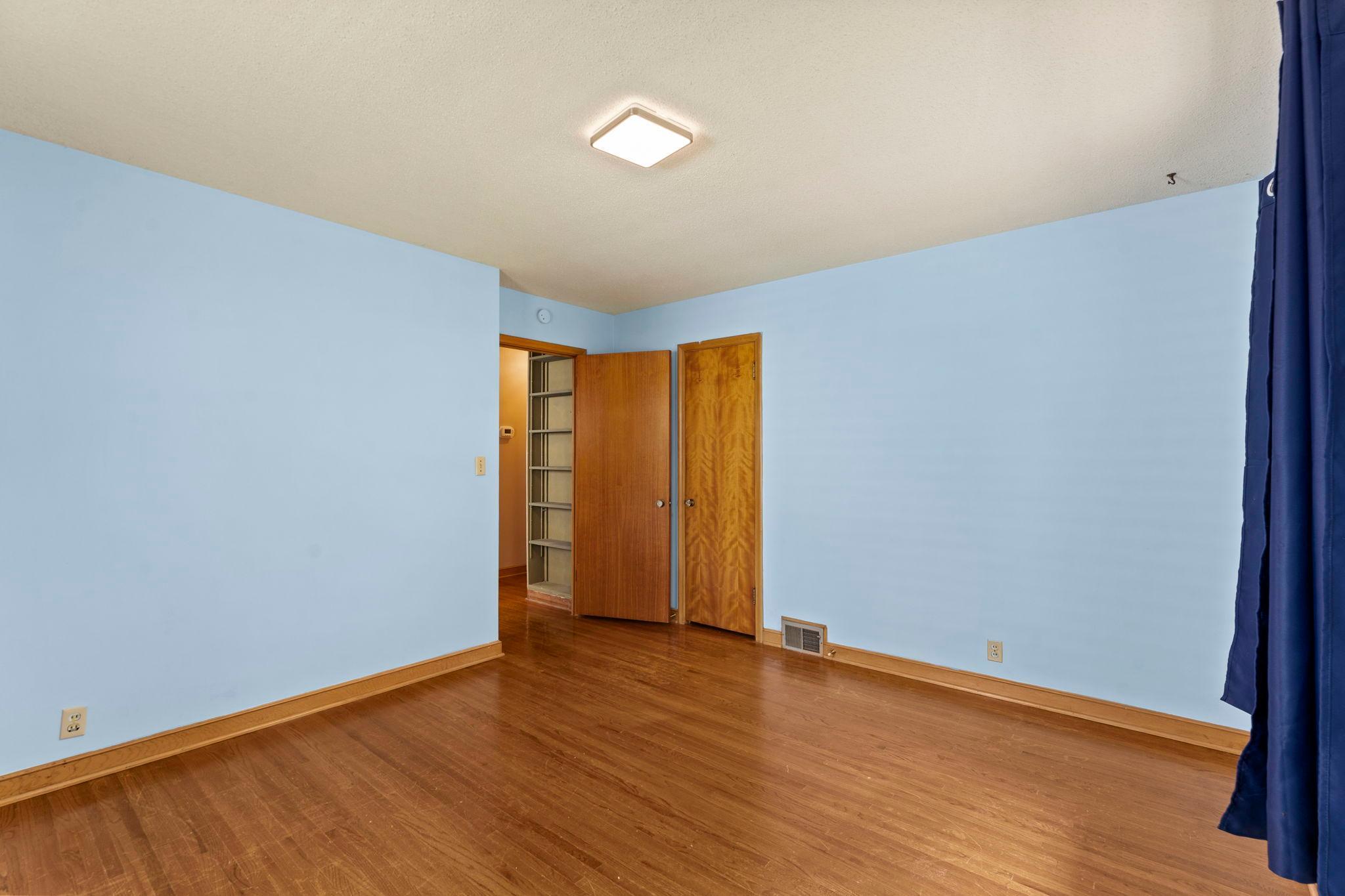 View of Residential at 1739 Hampshire Avenue, Saint Paul MN 55116, Saint Paul (13 of 51) - Mike Wilen | Minnesota Team Real Estate