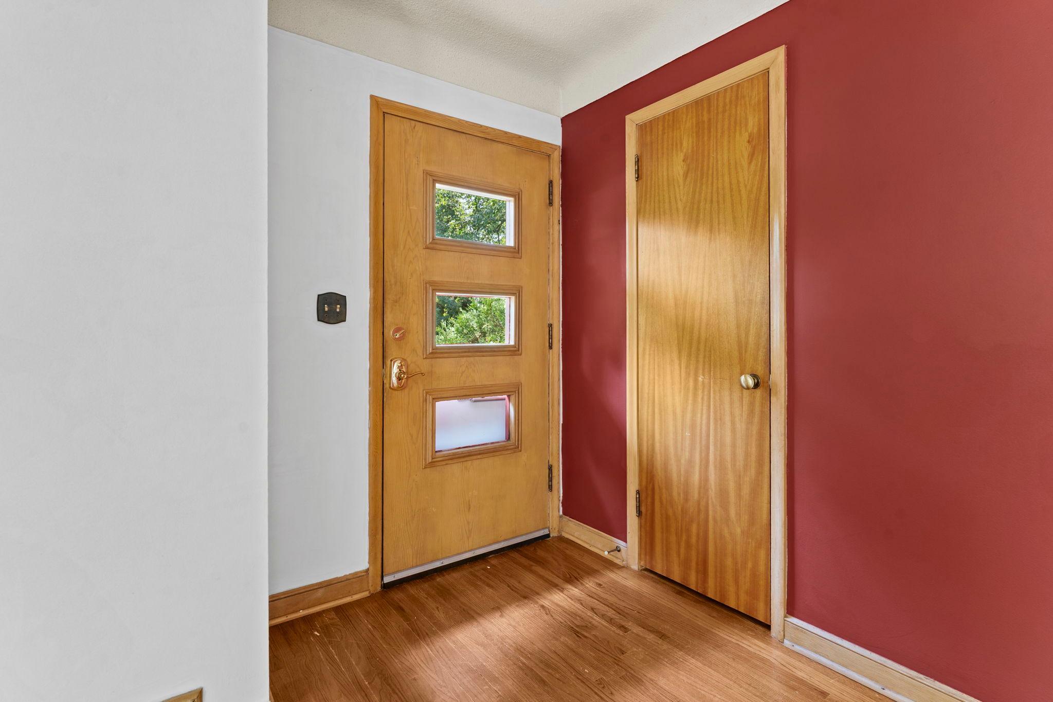 View of Residential at 1739 Hampshire Avenue, Saint Paul MN 55116, Saint Paul (3 of 51) - Mike Wilen | Minnesota Team Real Estate