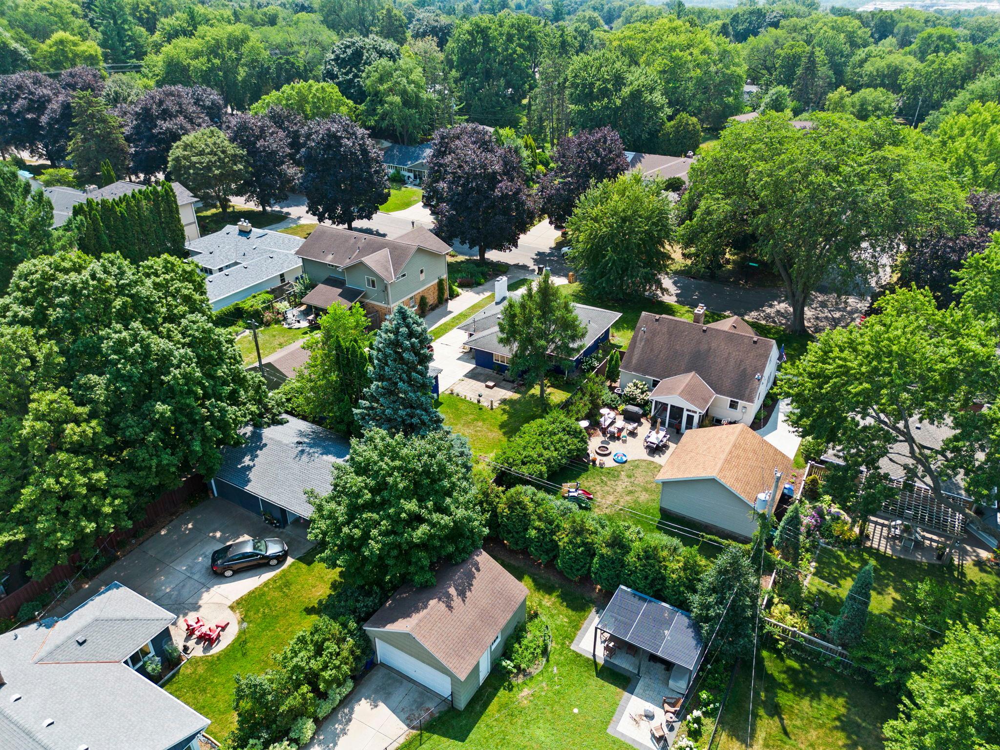 View of Residential at 1739 Hampshire Avenue, Saint Paul MN 55116, Saint Paul (47 of 51) - Mike Wilen | Minnesota Team Real Estate