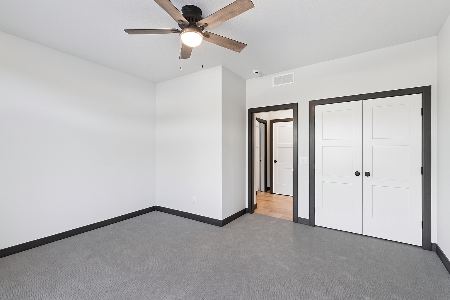 View of Residential at 21800 Luan Drive, East Bethel MN 55011, East Bethel (23 of 41) - Mike Wilen | Minnesota Team Real Estate