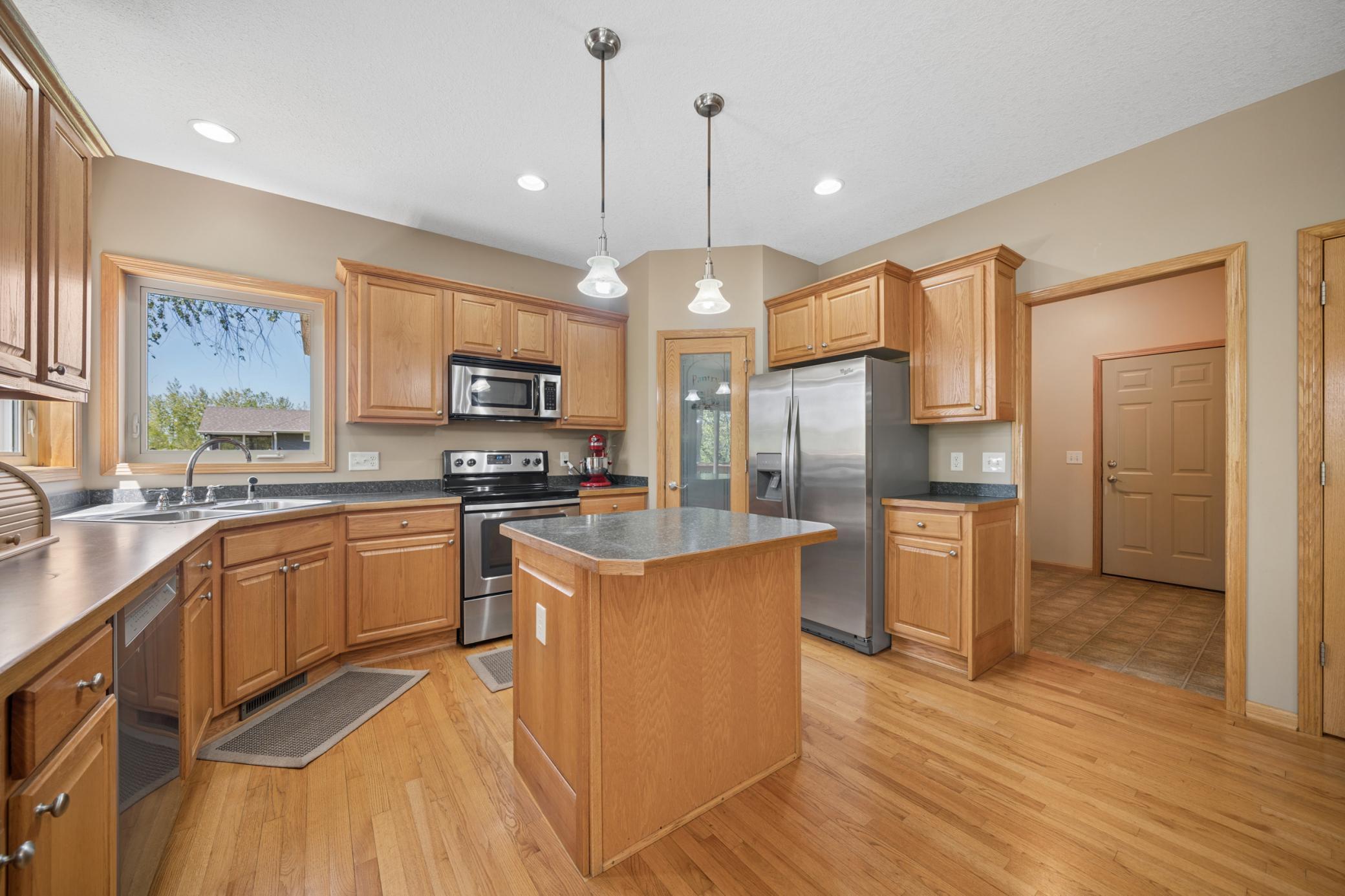 View of Residential at 1017 Provence Lane, Belle Plaine MN 56011, Belle Plaine (19 of 51) - Mike Wilen | Minnesota Team Real Estate