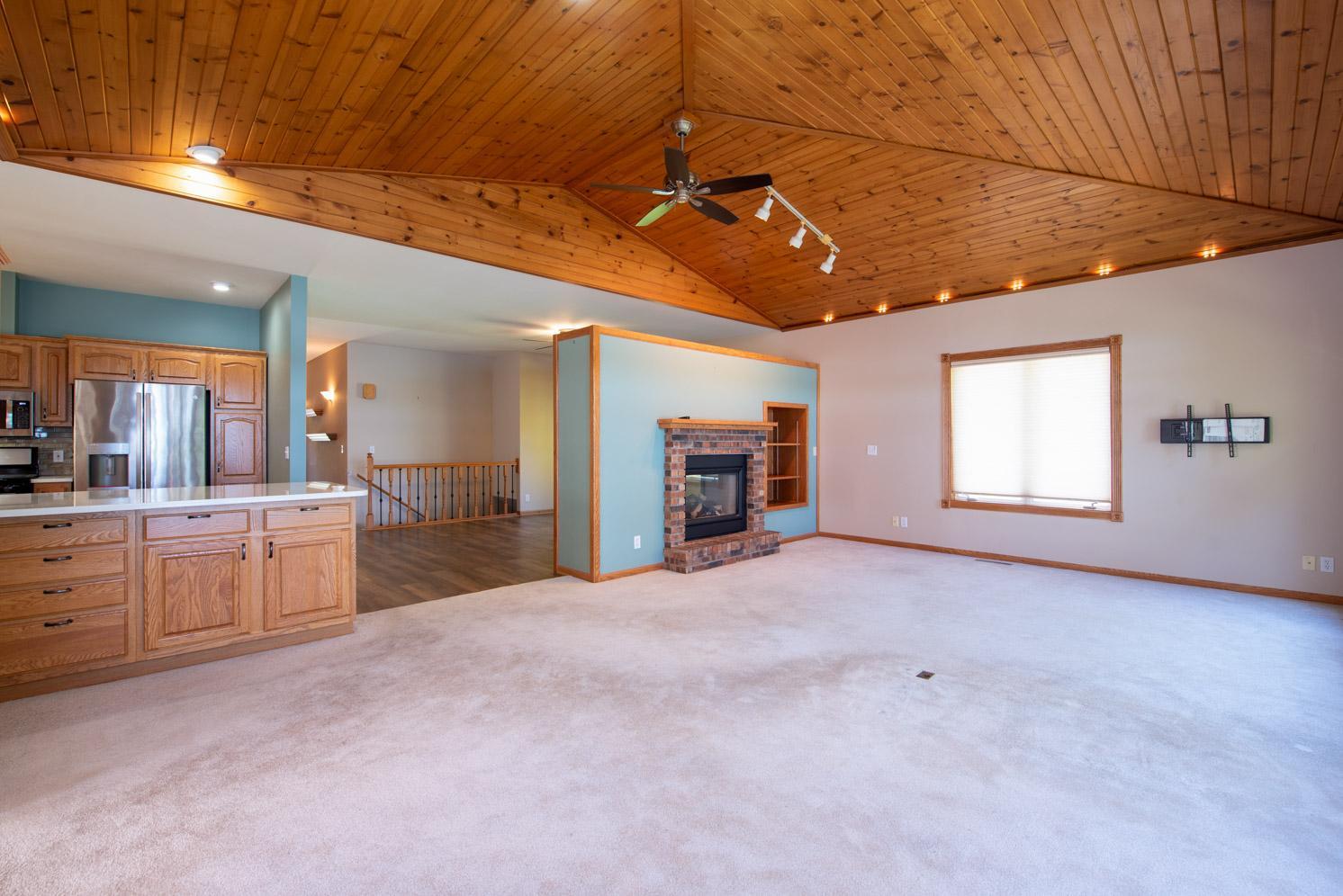 View of Residential at 1524 Squirrels Nest Road, Kasota MN 56050, Kasota (10 of 46) - Mike Wilen | Minnesota Team Real Estate