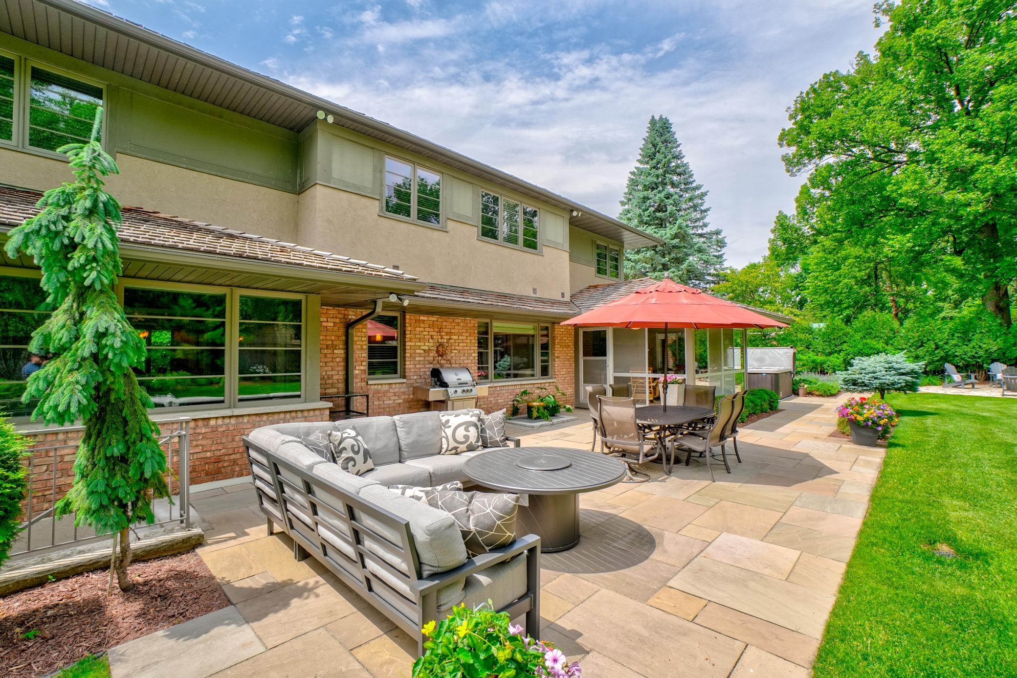 View of Residential at 450 Mississippi River Boulevard, Saint Paul MN 55105, Saint Paul (6 of 58) - Mike Wilen | Minnesota Team Real Estate