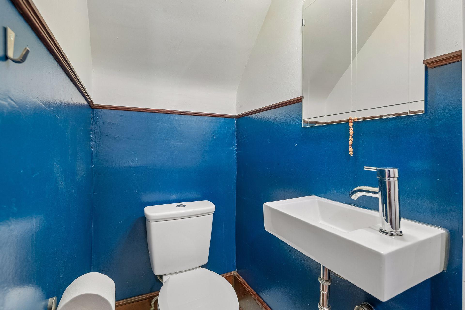 View of Residential at 1929 James Avenue, Minneapolis MN 55403, Minneapolis (39 of 56) - Mike Wilen | Minnesota Team Real Estate