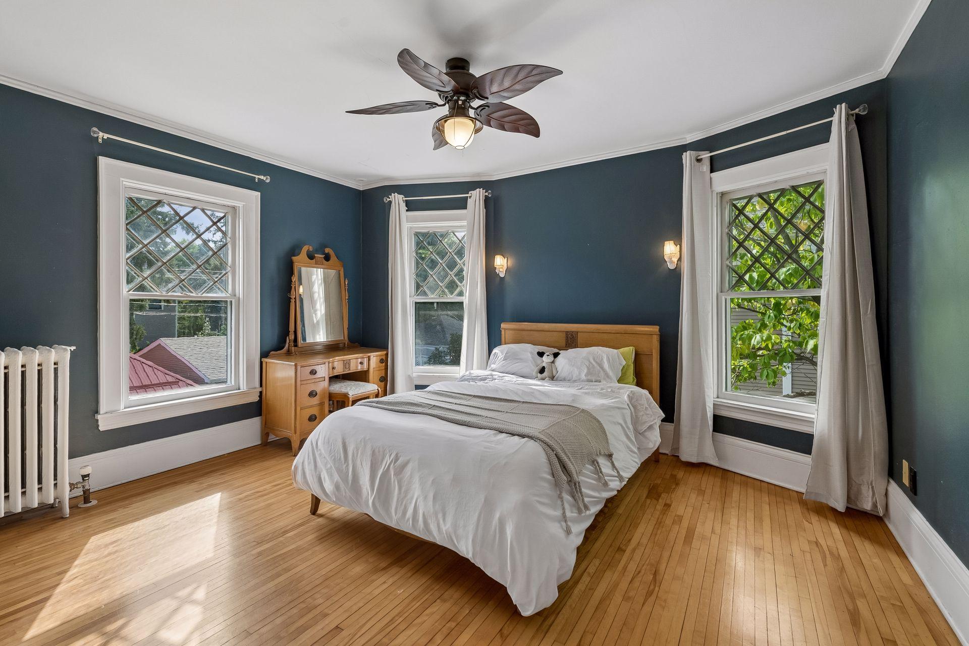 View of Residential at 1929 James Avenue, Minneapolis MN 55403, Minneapolis (24 of 56) - Mike Wilen | Minnesota Team Real Estate