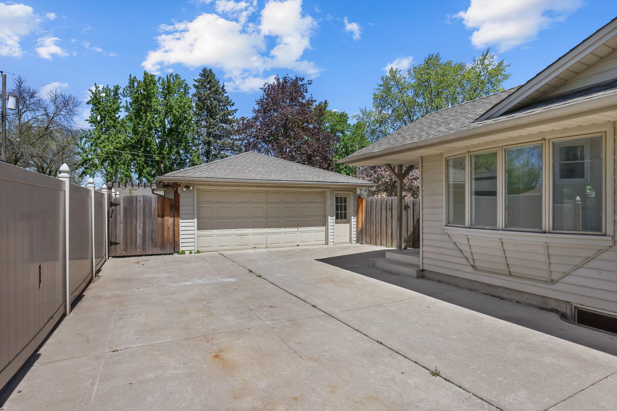 View of Residential at 2841 115th Lane, Coon Rapids MN 55433, Coon Rapids (5 of 58) - Mike Wilen | Minnesota Team Real Estate