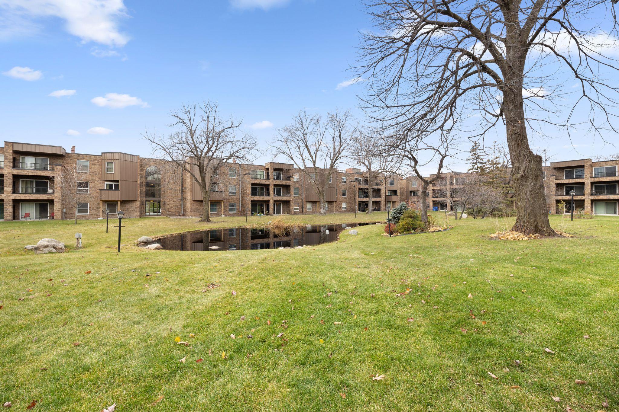 View of Residential at 2250 Midland Grove Road #307, Roseville MN 55113, Roseville (13 of 14) - Mike Wilen | Minnesota Team Real Estate