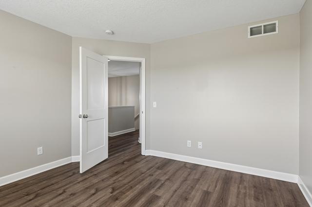 View of Residential at 14060 Ailesbury Avenue, Rosemount MN 55068, Rosemount (33 of 47) - Mike Wilen | Minnesota Team Real Estate