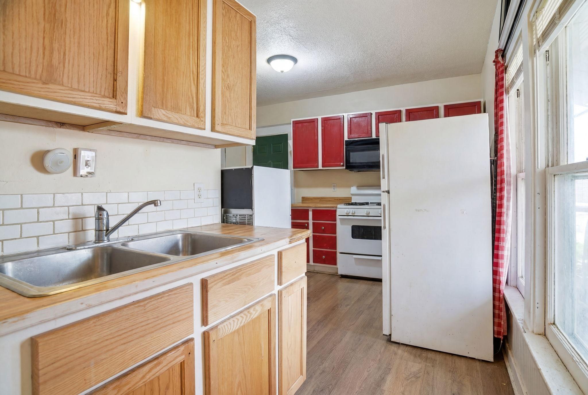 View of Residential Income at 684 Virginia Street, Saint Paul MN 55103, Saint Paul (6 of 13) - Mike Wilen | Minnesota Team Real Estate