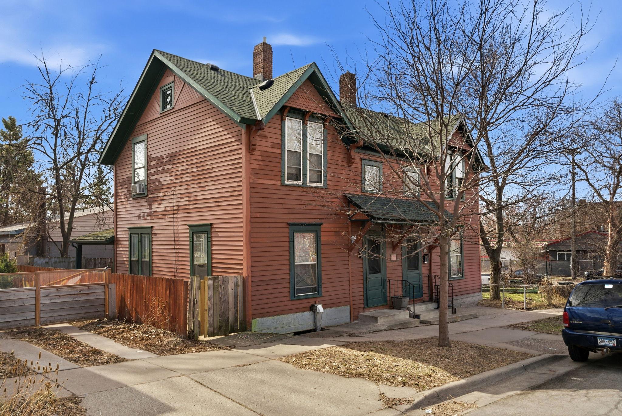 View of Residential Income at 682 4th Street, Saint Paul MN 55106, Saint Paul - Mike Wilen | Minnesota Team Real Estate