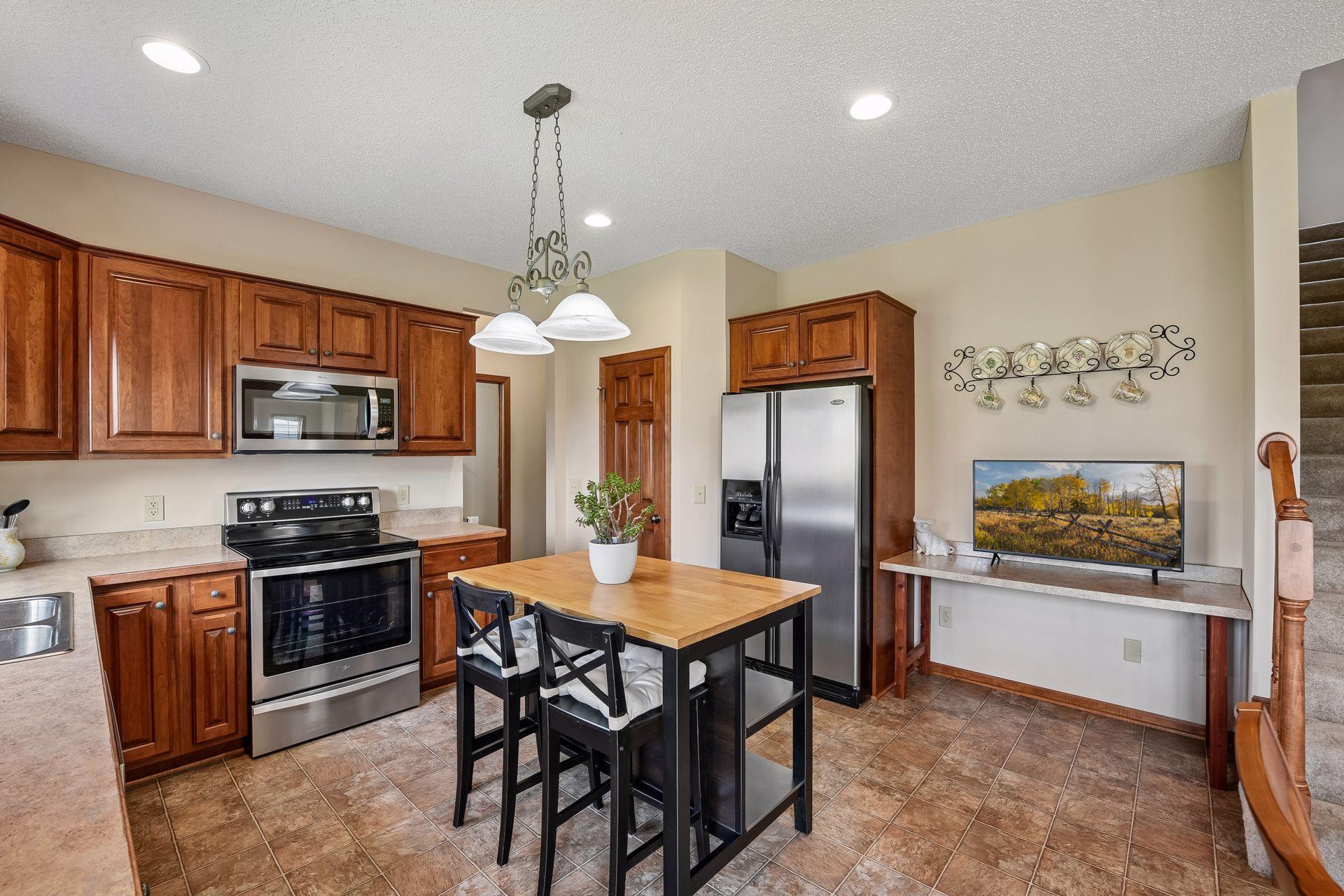 View of Residential at 2061 Cobblestone Drive, Cologne MN 55322, Cologne (20 of 40) - Mike Wilen | Minnesota Team Real Estate
