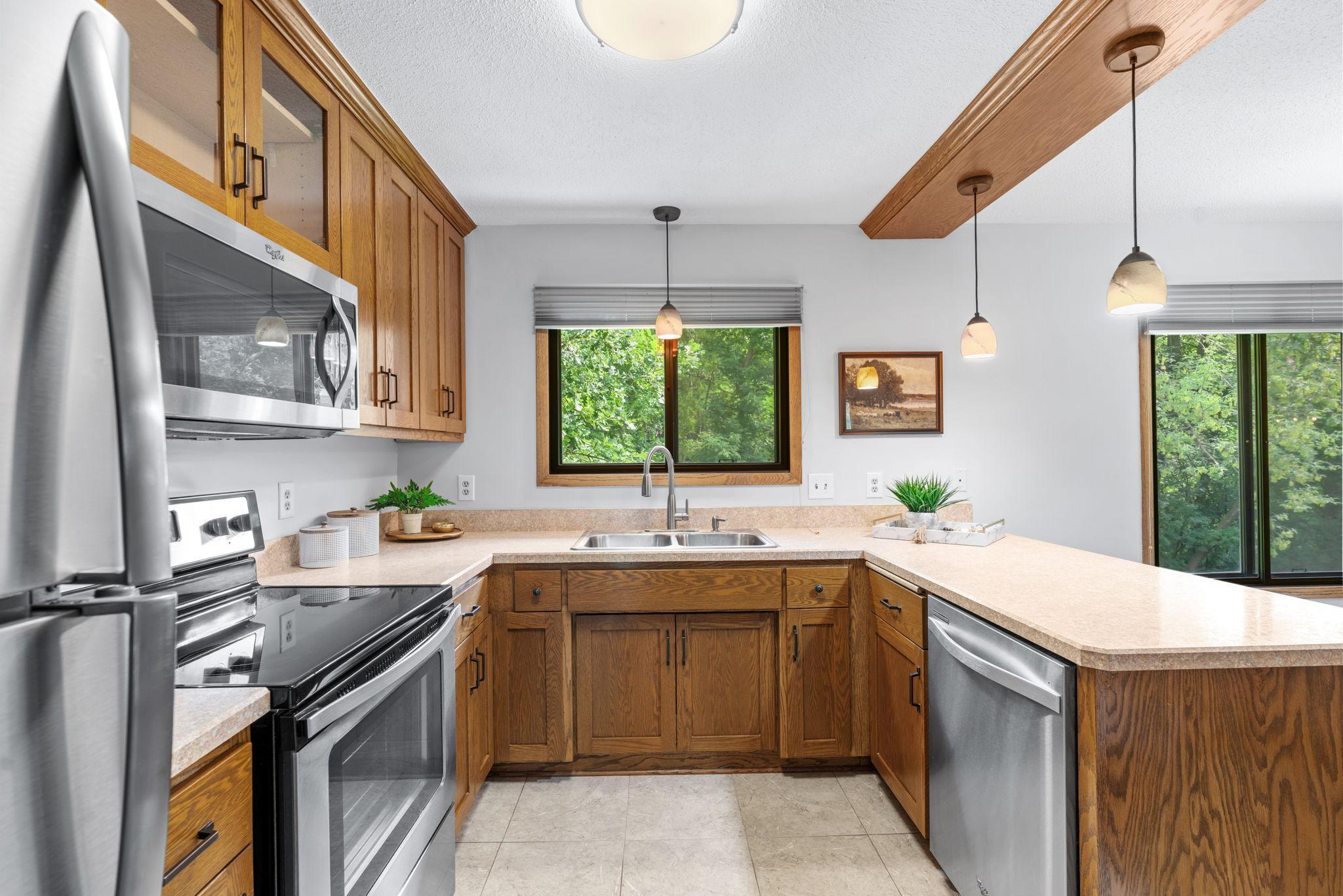 View of Residential at 11795 Red Fox Drive, Maple Grove MN 55369, Maple Grove (33 of 57) - Mike Wilen | Minnesota Team Real Estate