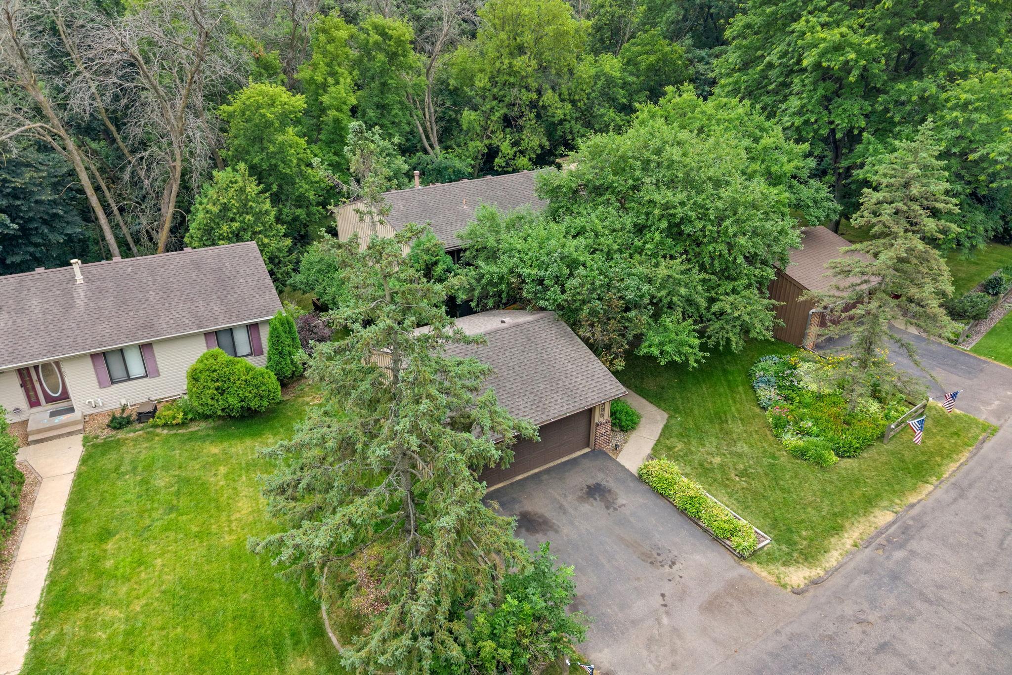 View of Residential at 11795 Red Fox Drive, Maple Grove MN 55369, Maple Grove (21 of 57) - Mike Wilen | Minnesota Team Real Estate