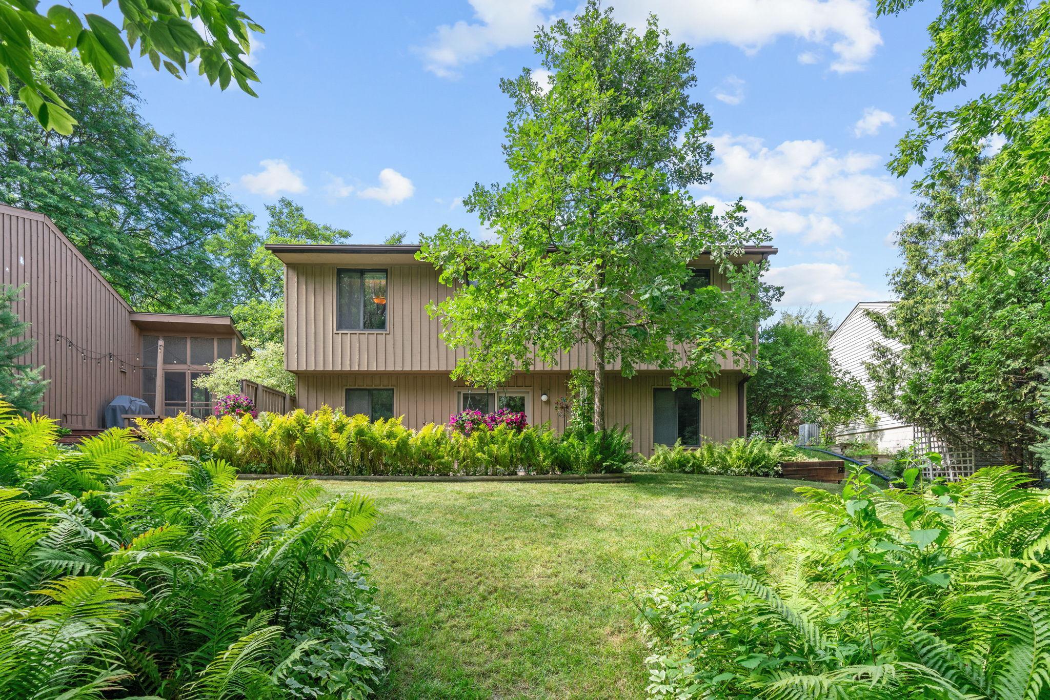 View of Residential at 11795 Red Fox Drive, Maple Grove MN 55369, Maple Grove (9 of 57) - Mike Wilen | Minnesota Team Real Estate