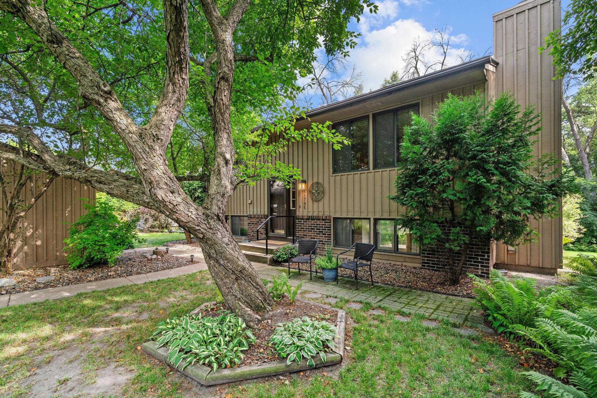 View of Residential at 11795 Red Fox Drive, Maple Grove MN 55369, Maple Grove (2 of 57) - Mike Wilen | Minnesota Team Real Estate