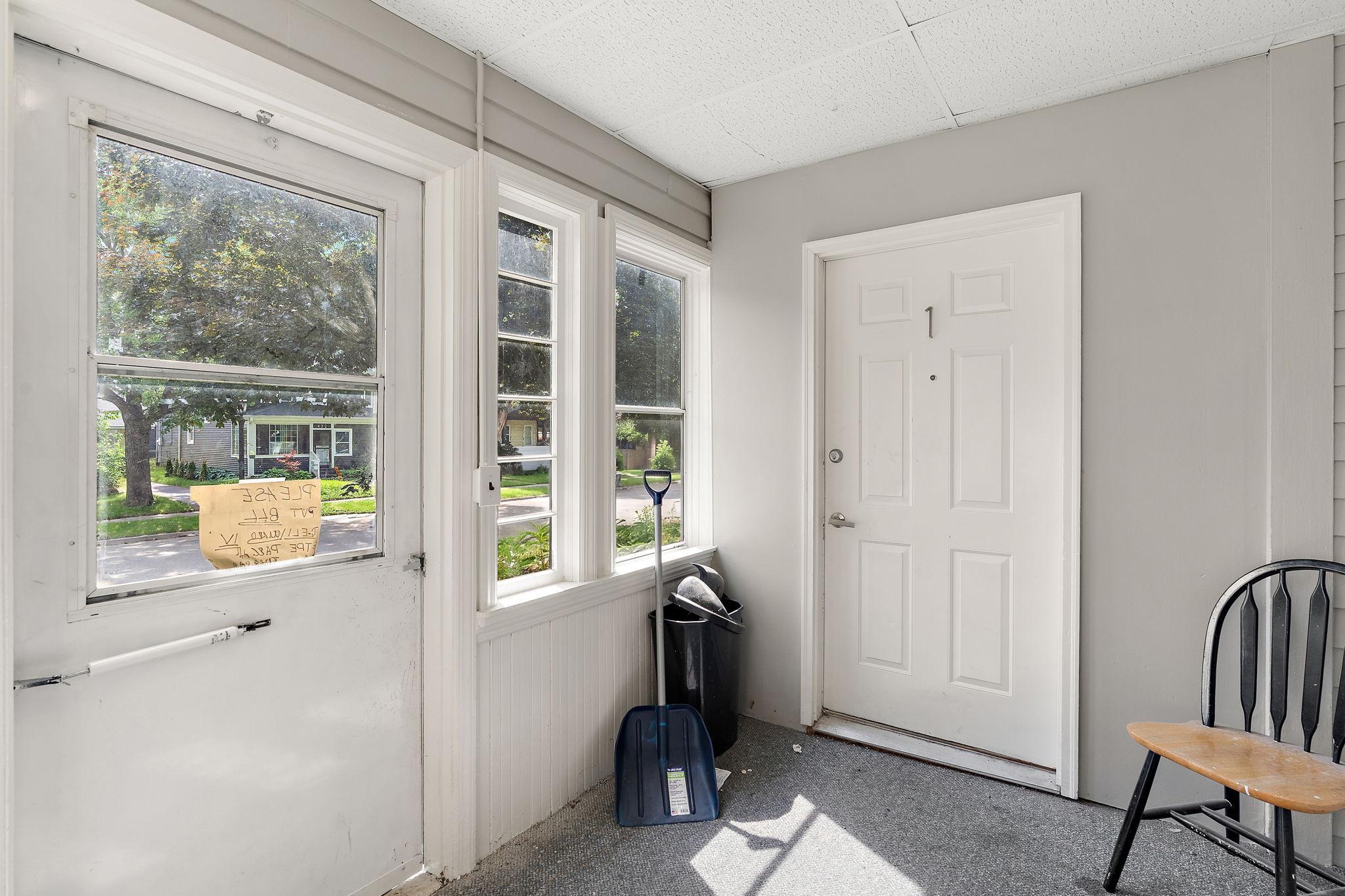 View of Residential Income at 437 Wheeler Street, Saint Paul MN 55104, Saint Paul (32 of 38) - Mike Wilen | Minnesota Team Real Estate