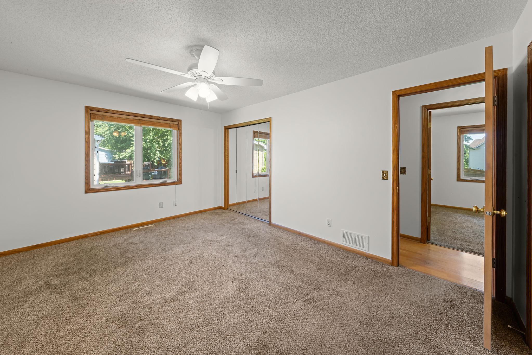 View of Residential at 17446 Goldenview Avenue, Lakeville MN 55044, Lakeville (15 of 28) - Mike Wilen | Minnesota Team Real Estate