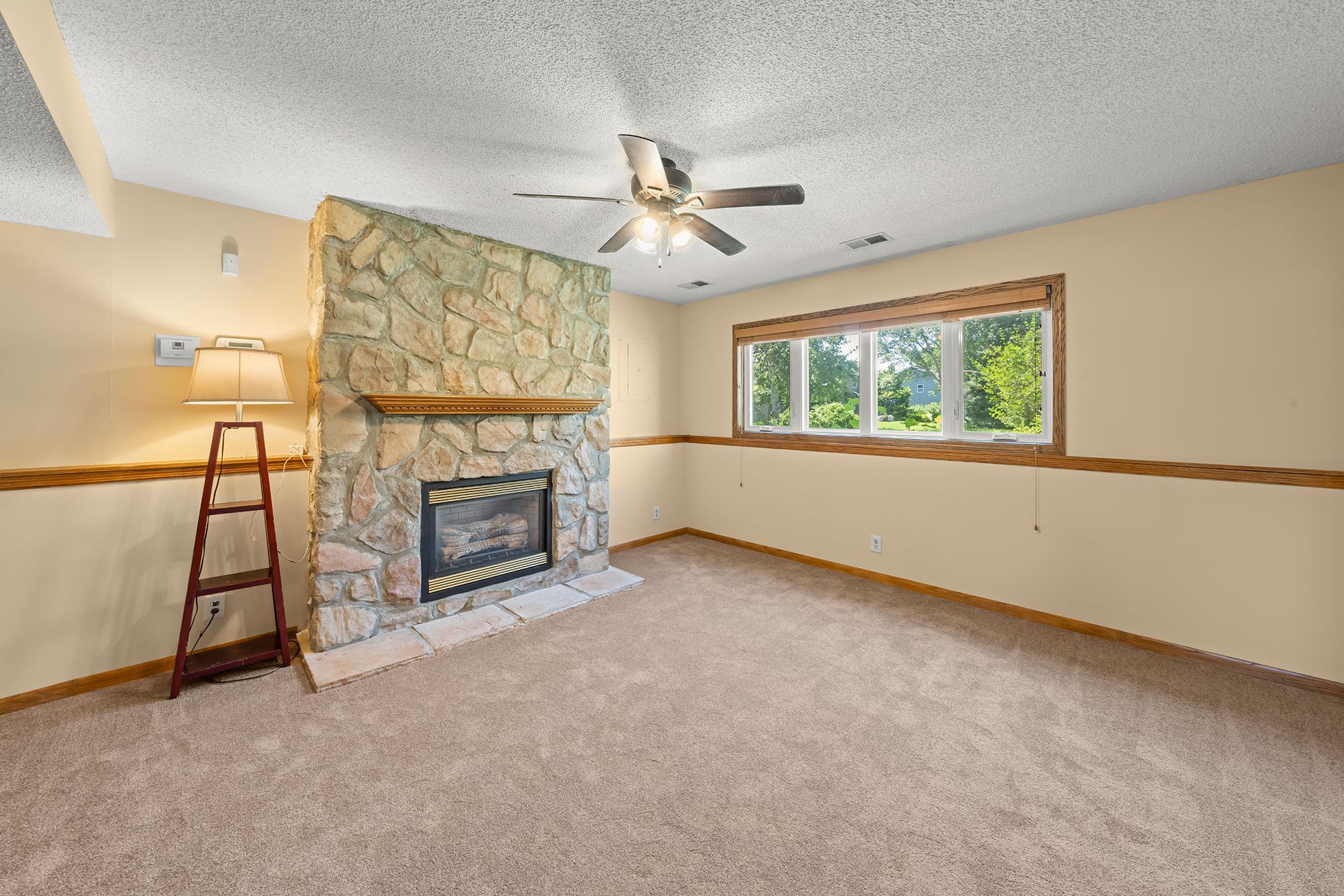 View of Residential at 17446 Goldenview Avenue, Lakeville MN 55044, Lakeville (12 of 28) - Mike Wilen | Minnesota Team Real Estate