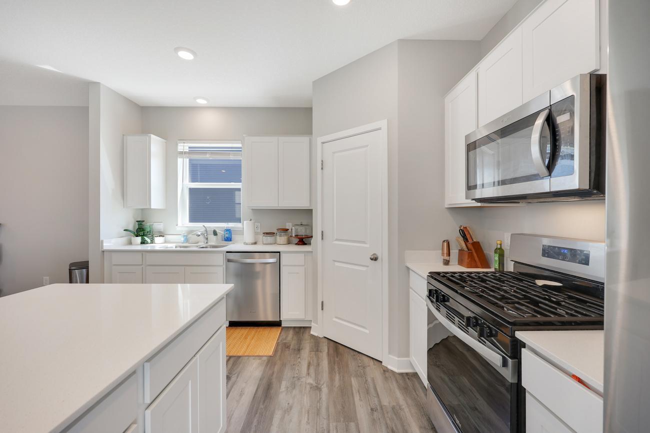 View of Residential at 23261 Ashbury Drive, Rogers MN 55374, Rogers (12 of 31) - Mike Wilen | Minnesota Team Real Estate